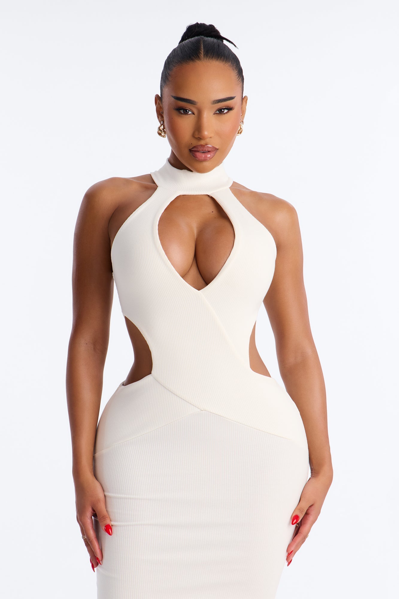 Scarlett Snatched Maxi Dress - Off White NEWFASHIONEDGE