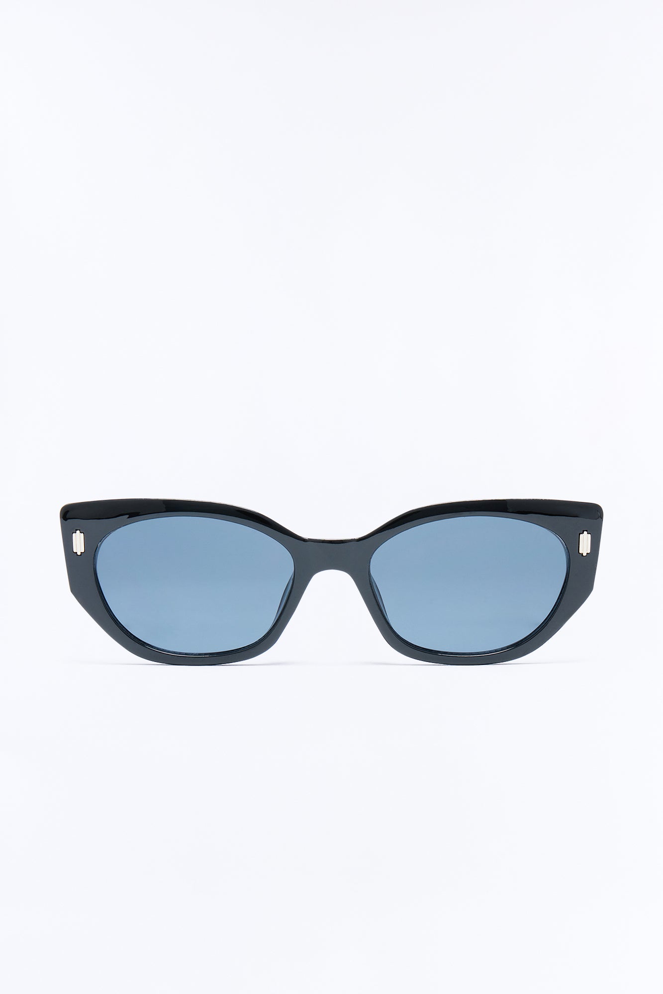 Don't Recall Sunglasses - Black NEWFASHIONEDGE