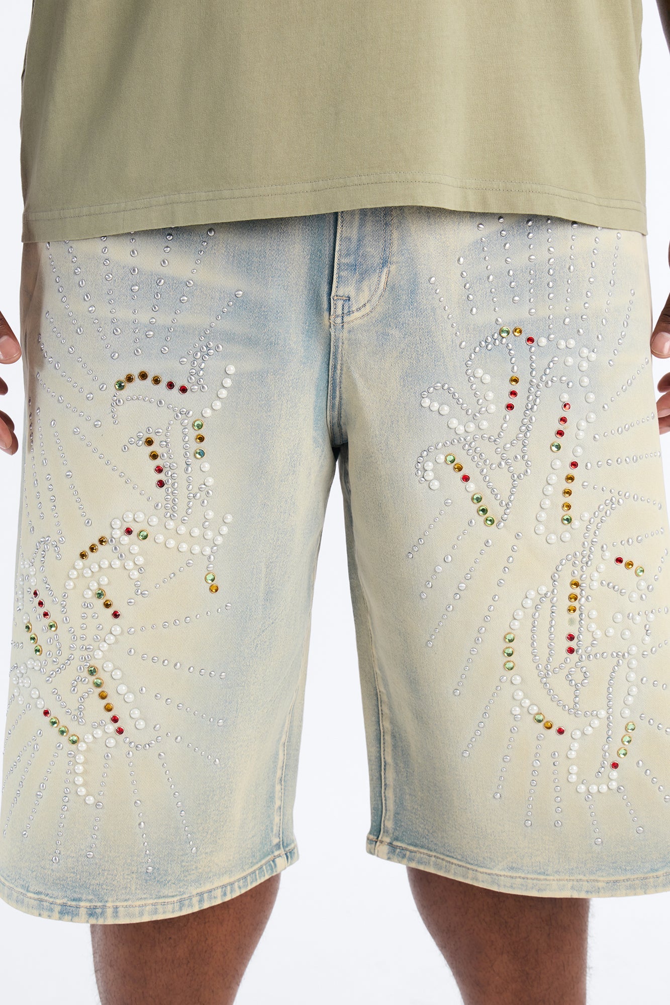 Baggy Urban Jeweled Denim Short - Light Wash