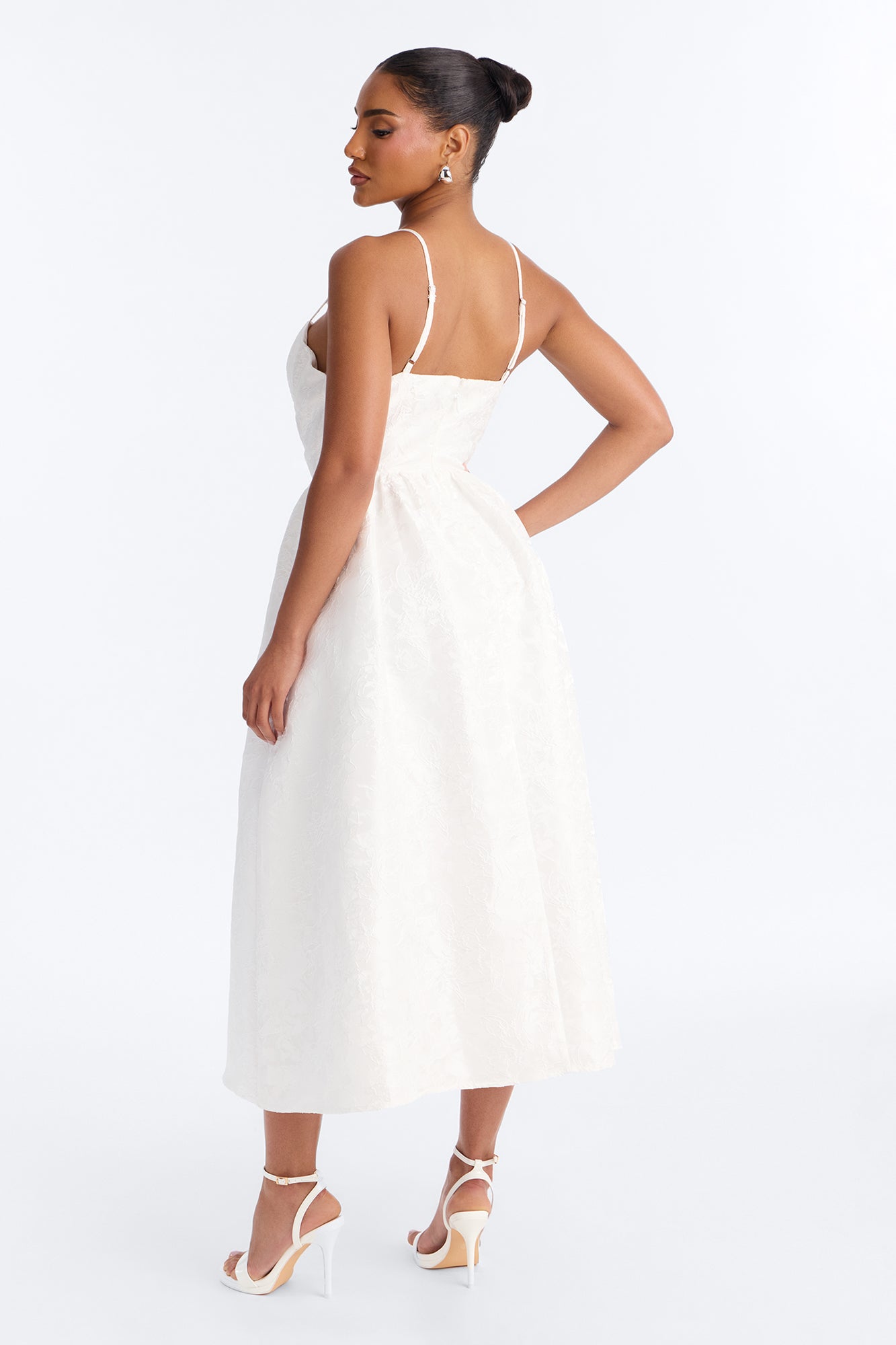 Living A Fairytale Jacquard Midi Dress - White NEWFASHIONEDGE
