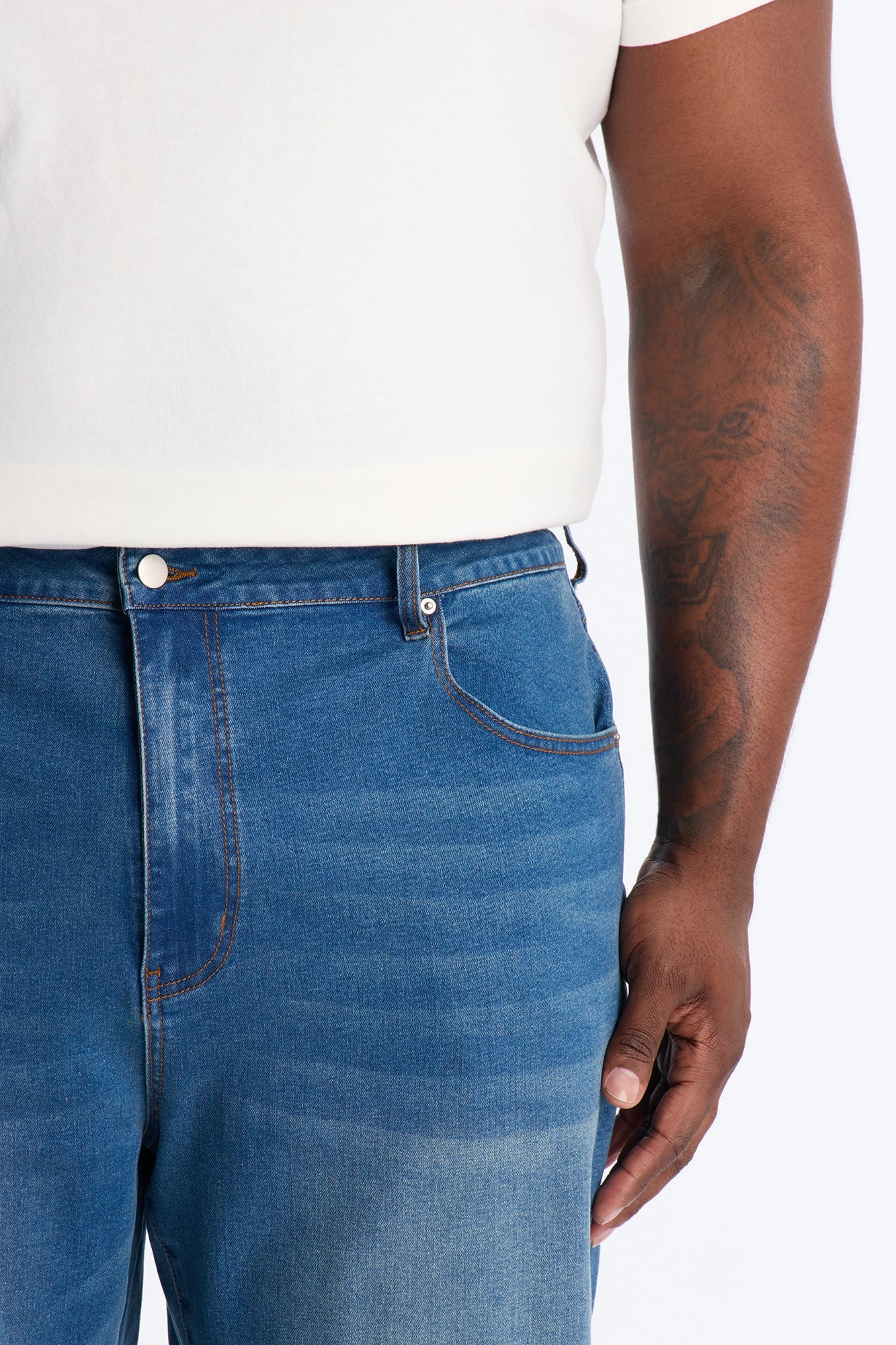 Everyday Straight Clean Jean - Dark Wash