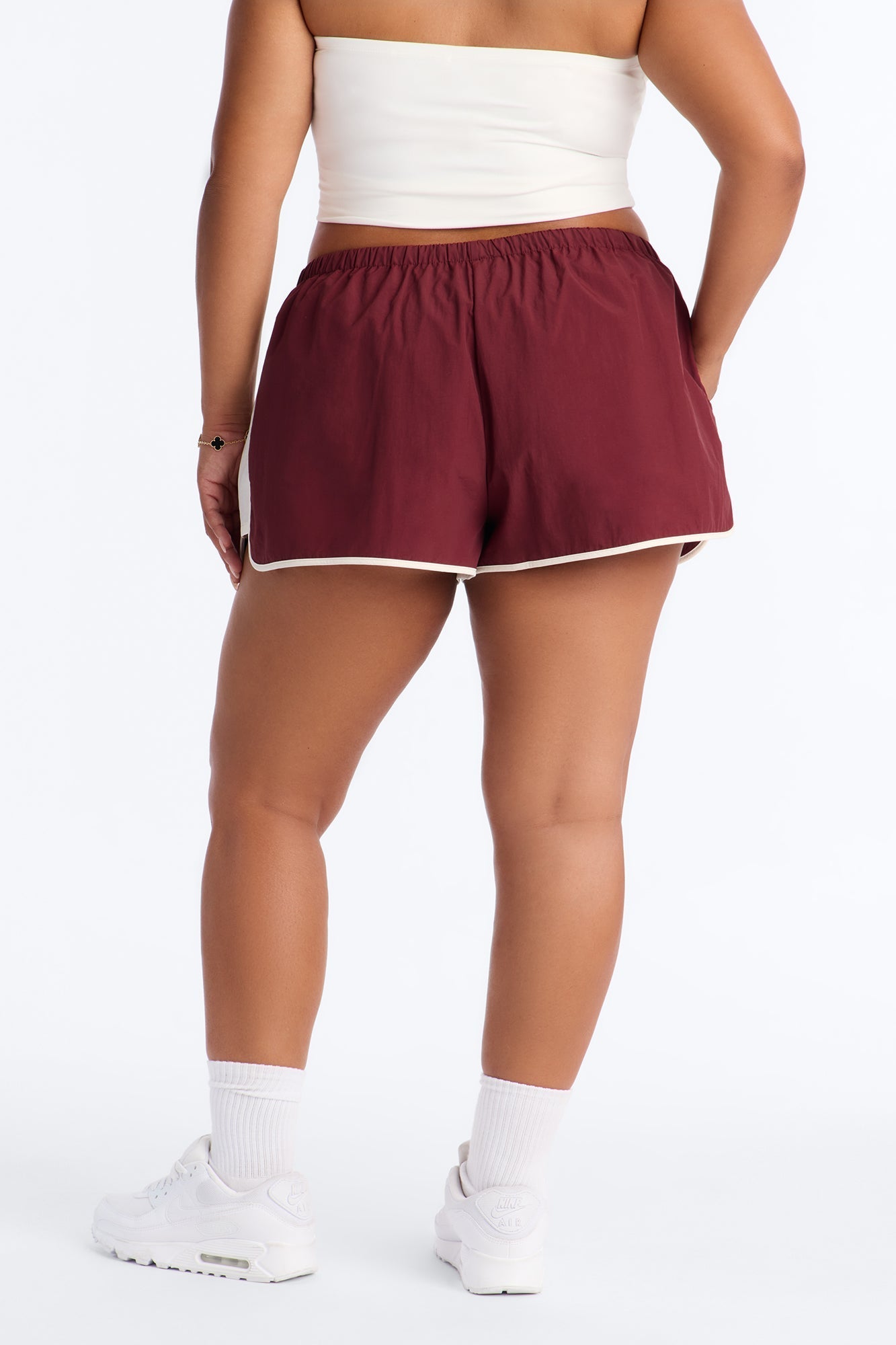 Extra Mile Color Block Windbreaker Short - Burgundy NEWFASHIONEDGE