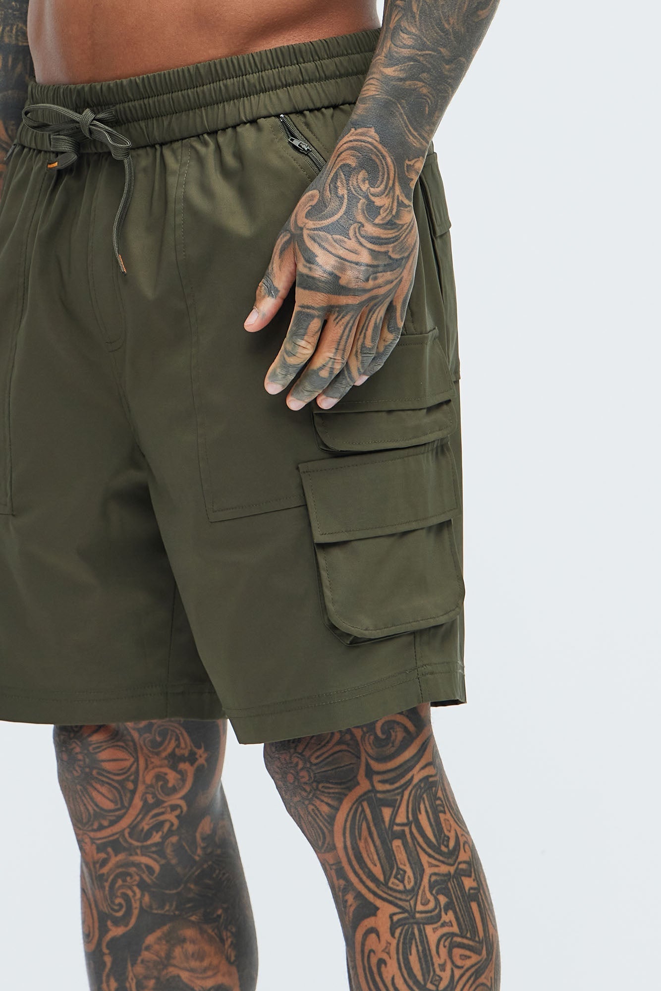 Catch Up Nylon Cargo Shorts - Olive