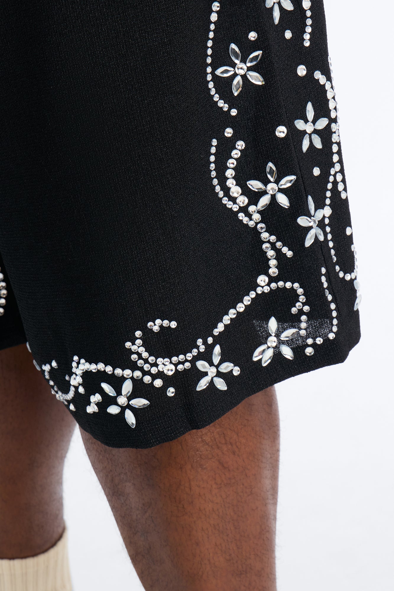 Baggy Wanderlust Pearl Journey Short - Black