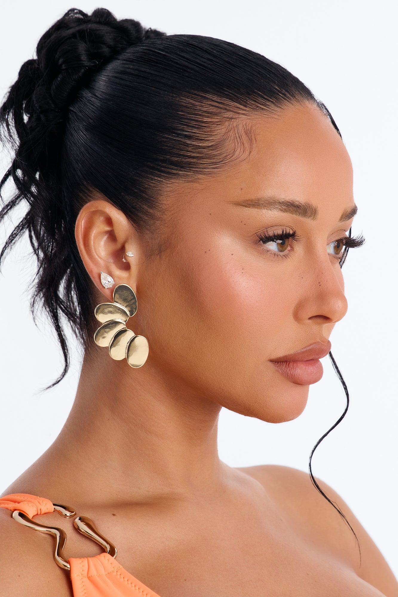 Dream Big Drop Earrings - Gold