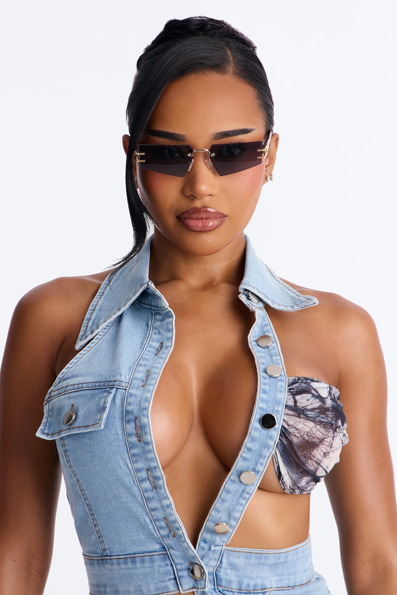 Nothing Compares Sunglasses - Black NEWFASHIONEDGE