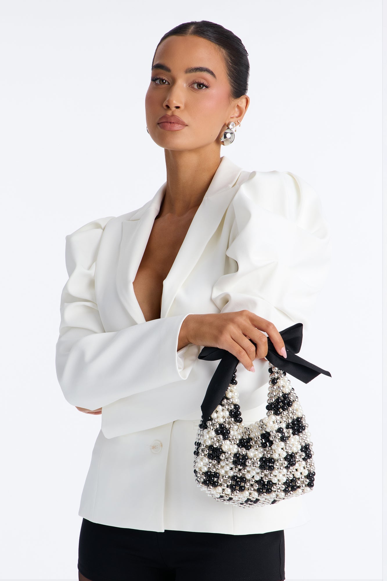 Queen's Gambit Beaded Crossbody Handbag - Black/White