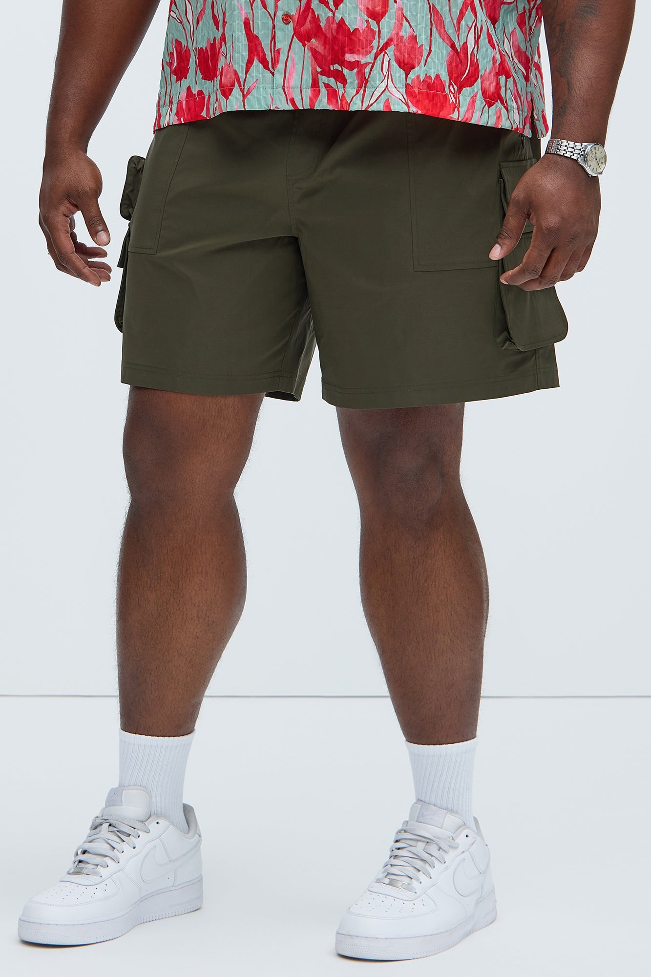 Catch Up Nylon Cargo Shorts - Olive