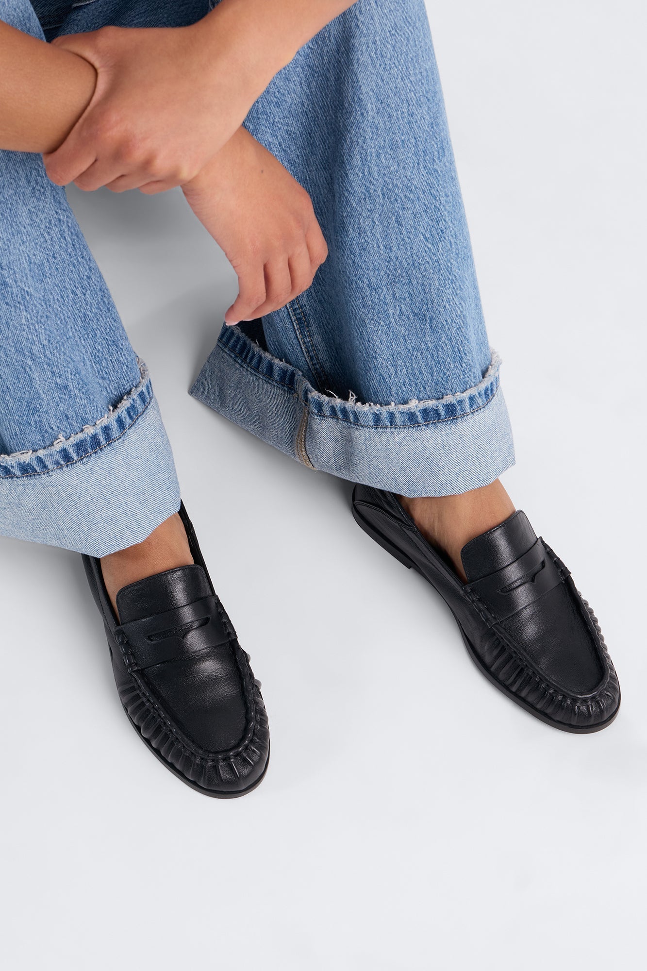 Steve Madden Stewart Leather Loafer - Black NEWFASHIONEDGE