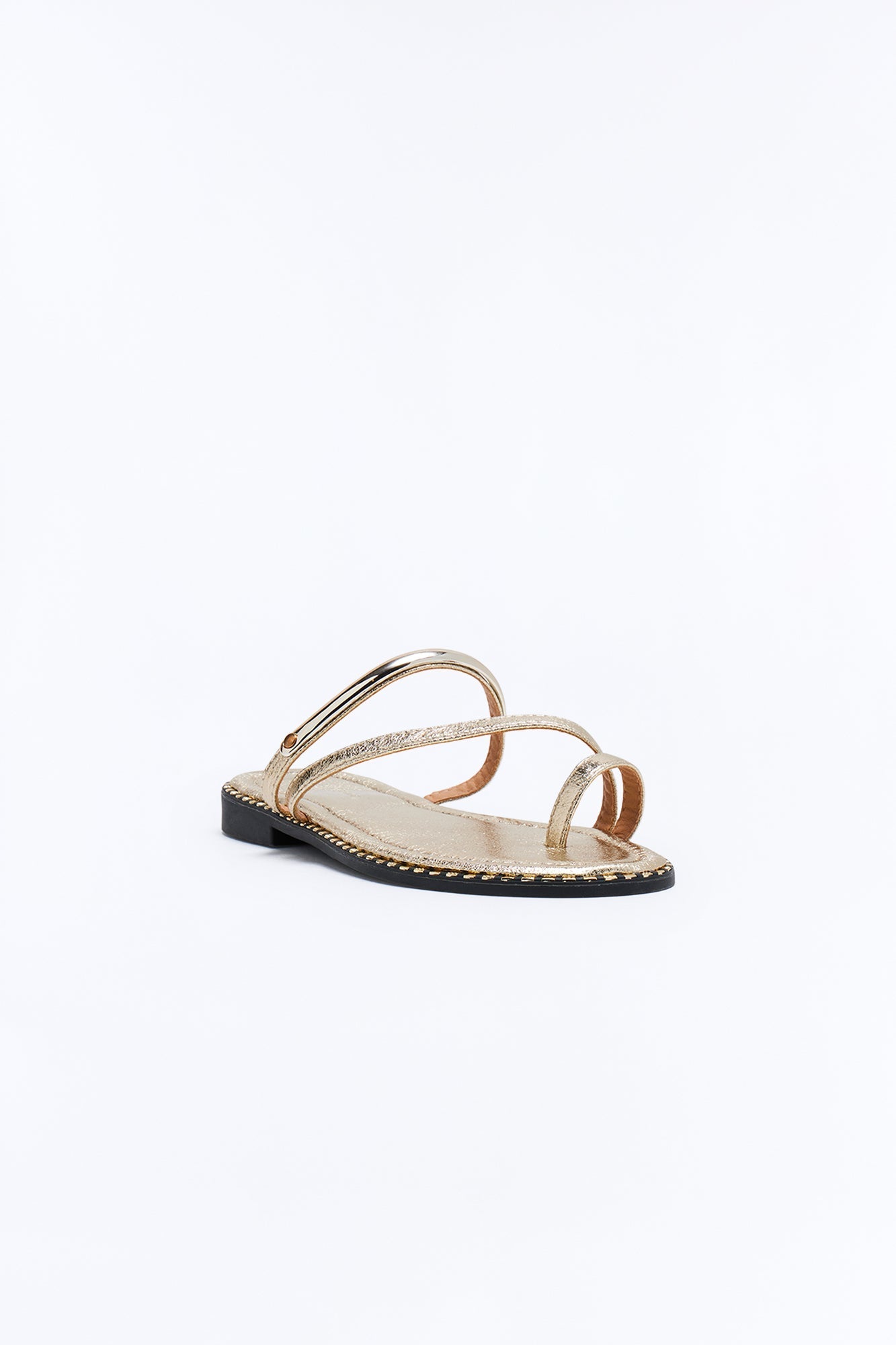 Go Off Metallic Flat Sandals - Gold