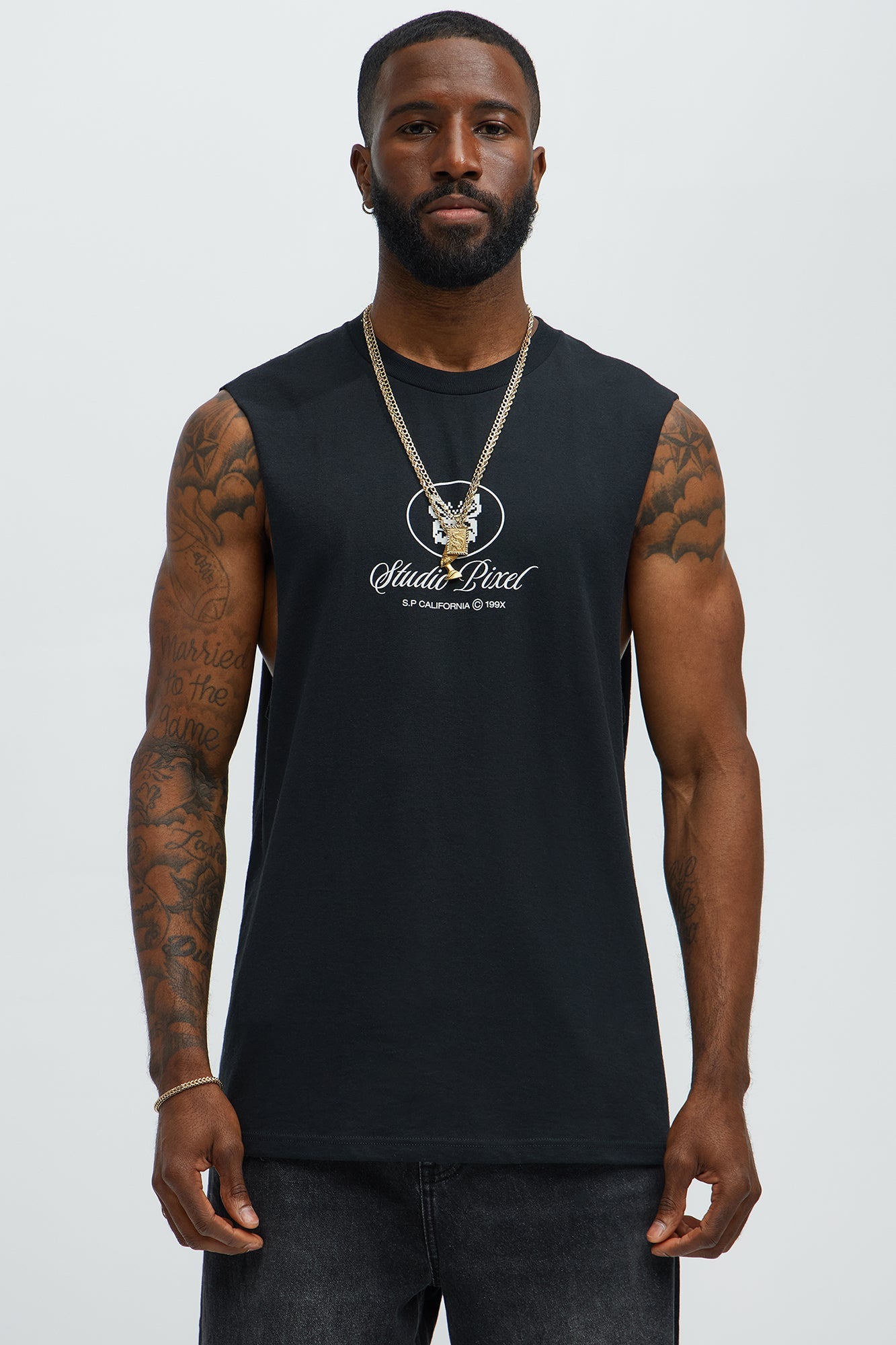 Studio Pixel Muscle Tee - Black