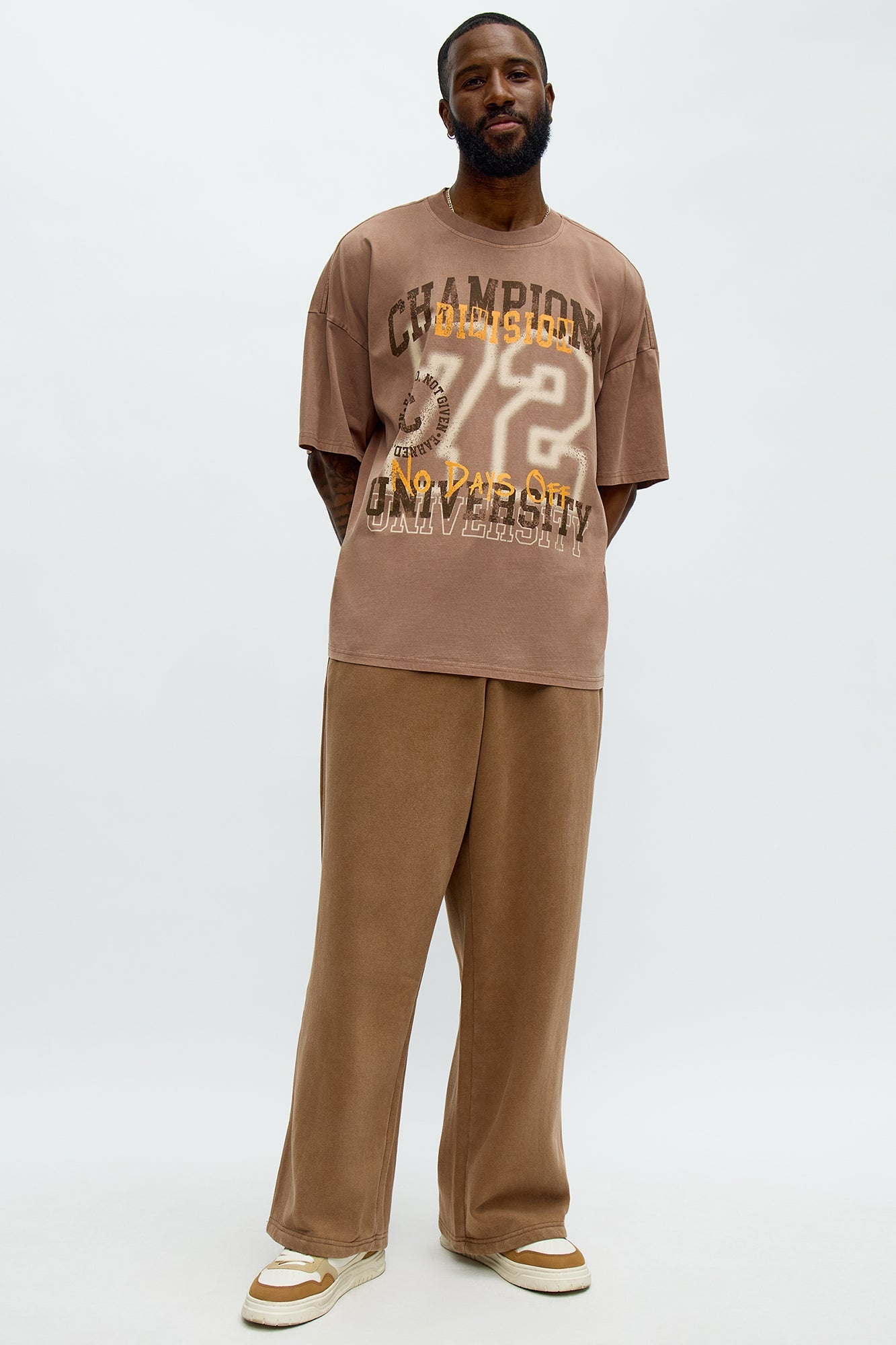 Champions Divisions 72 Oversized Short Sleeve Tee - Brown