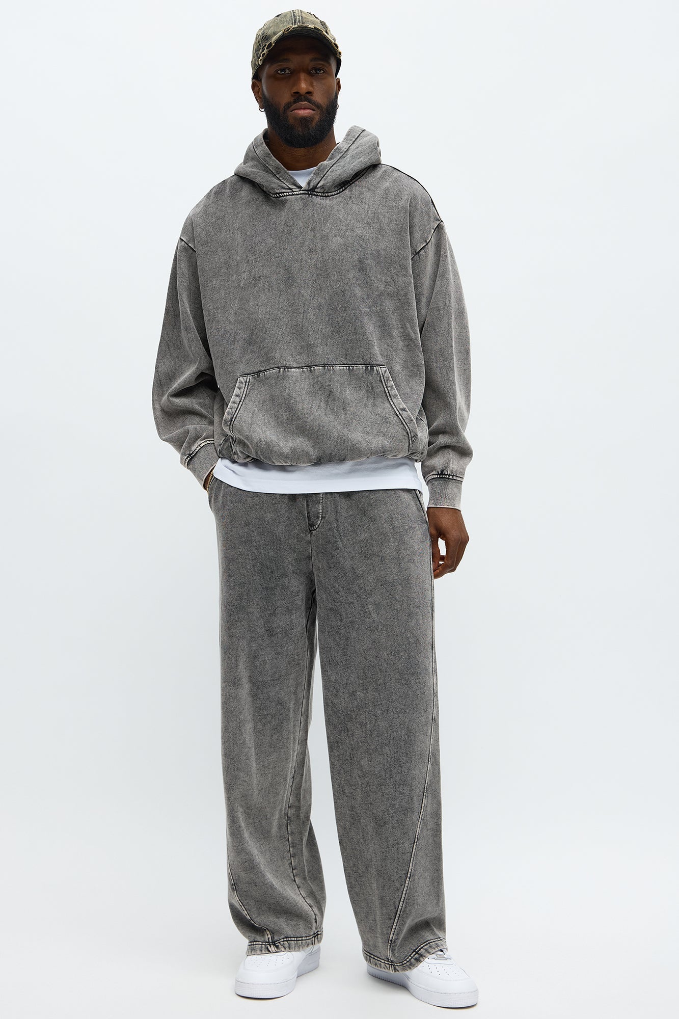 Can't Fade Me Sweatpant - Grey