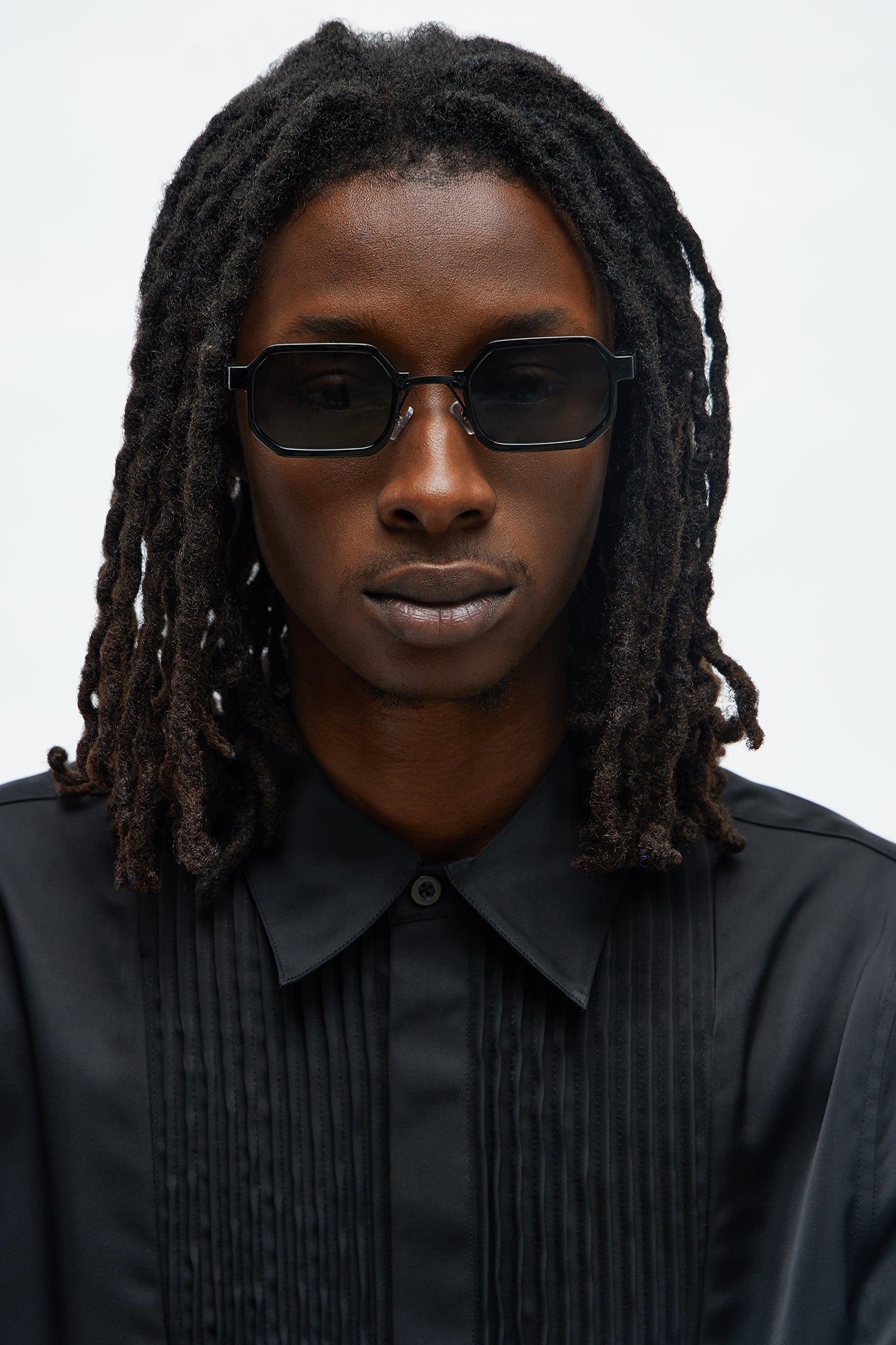 Illusion Square Frame Color Lens Sunglasses - Black