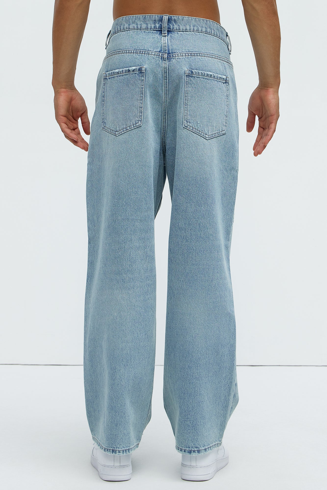 Vaughn Baggy Jeans - Light Wash