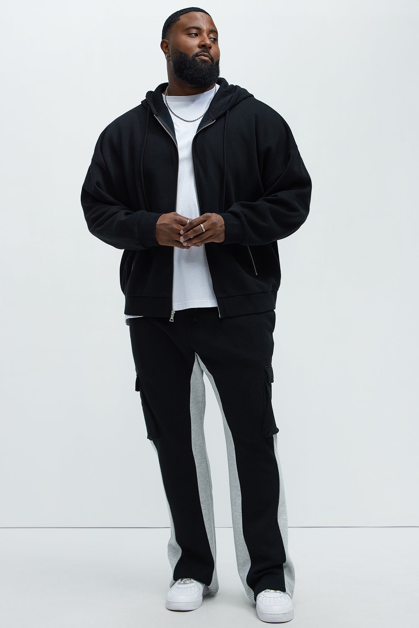 Tyson Flared Cargo Sweatpants - Black