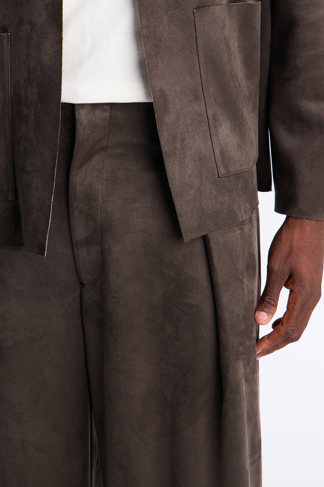 Baggy Noven Edge Suede Guekha Trouser - Grey