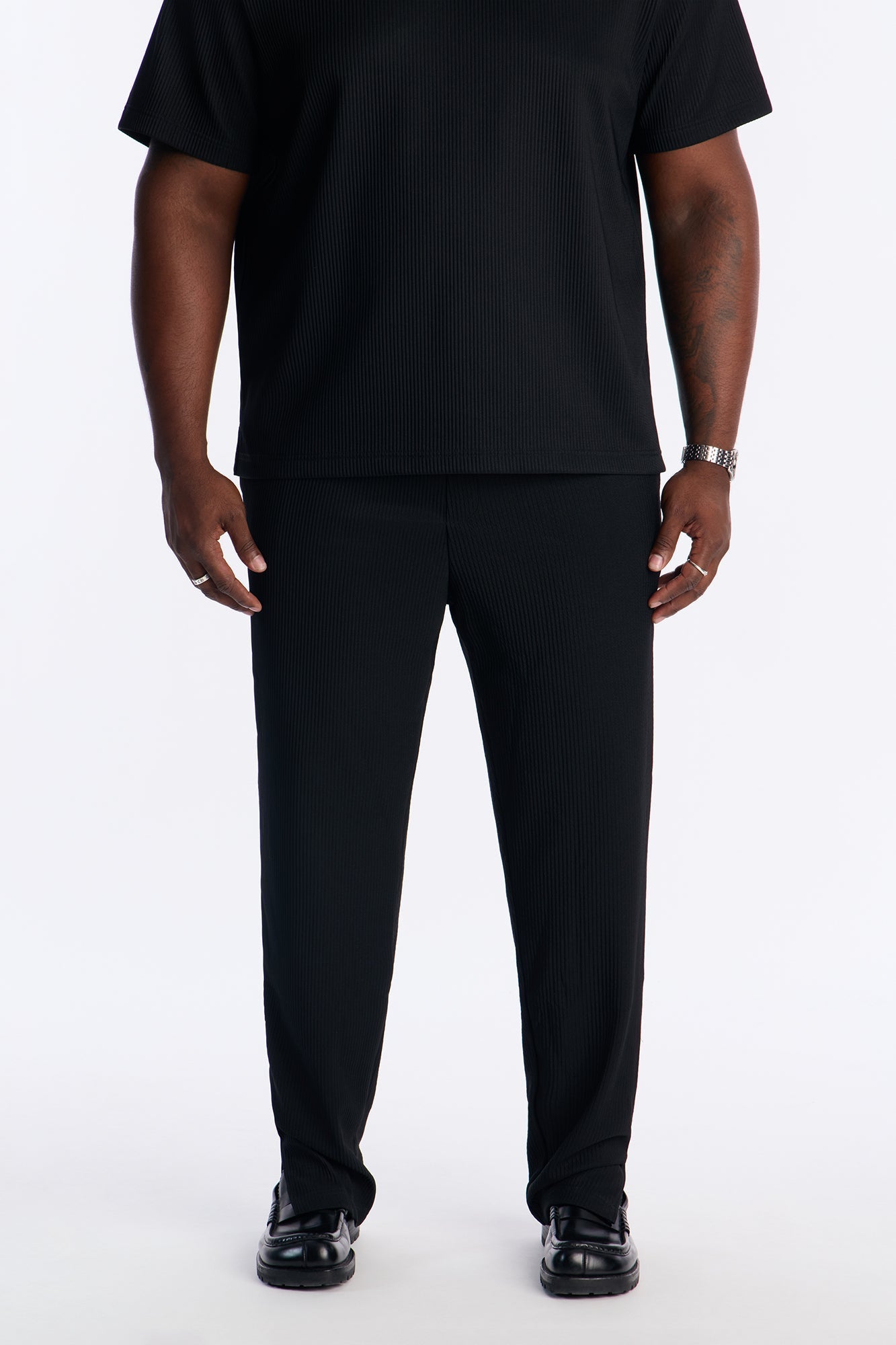 Show Up Slim Slit Pants - Black
