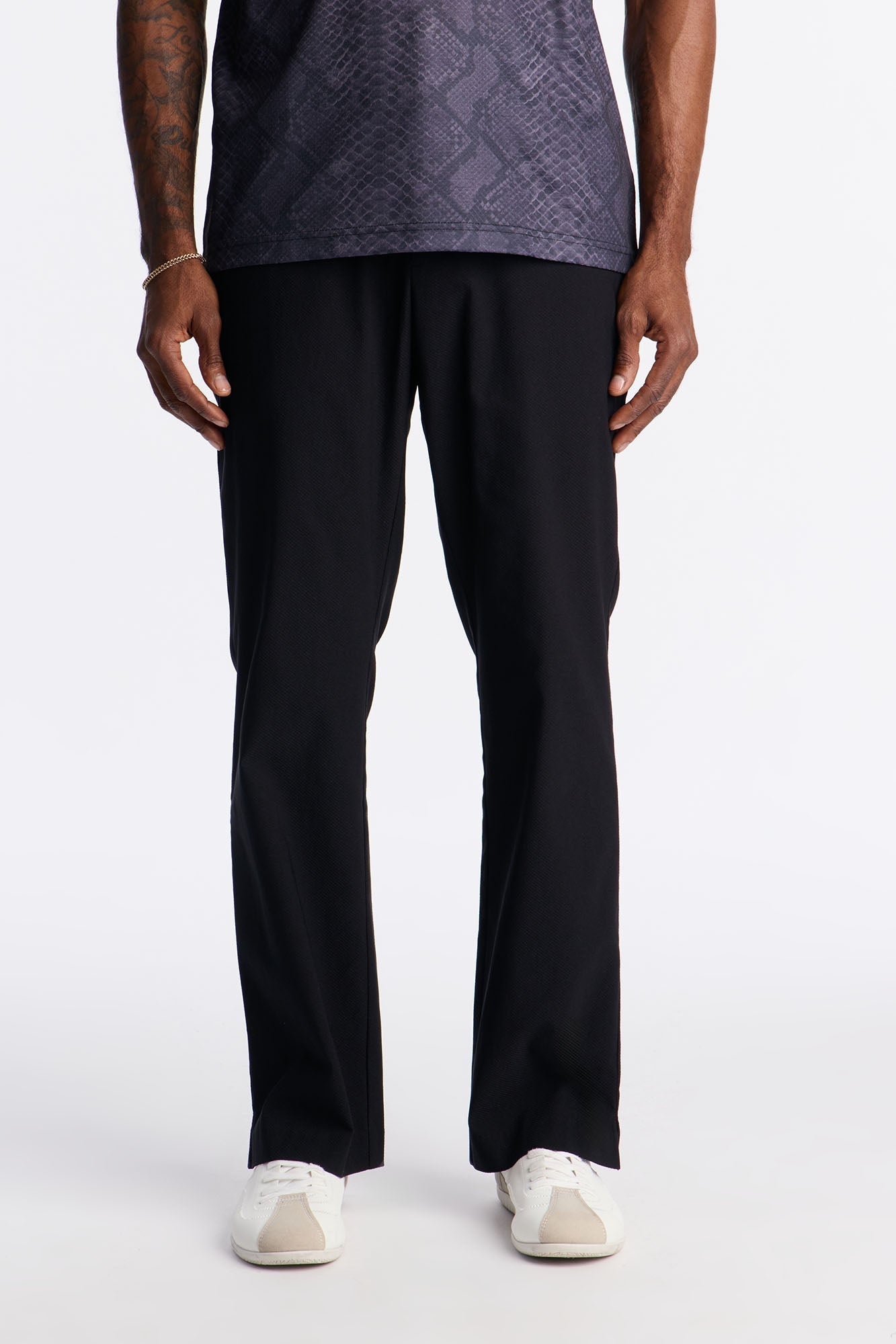 Slim Modern Gabardine Slit Flared Trouser - Black