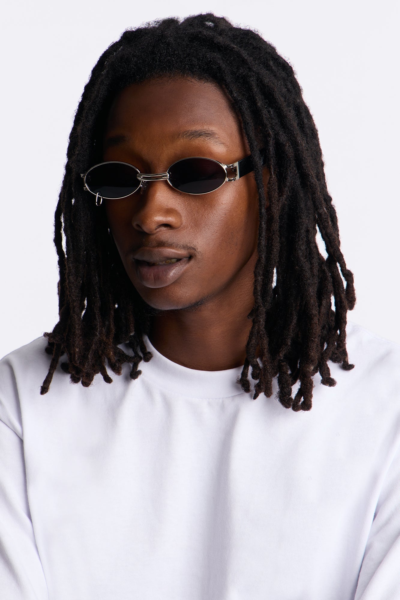 Round Metal Grommet Colored Lenses Sunglasses - Black/Silver