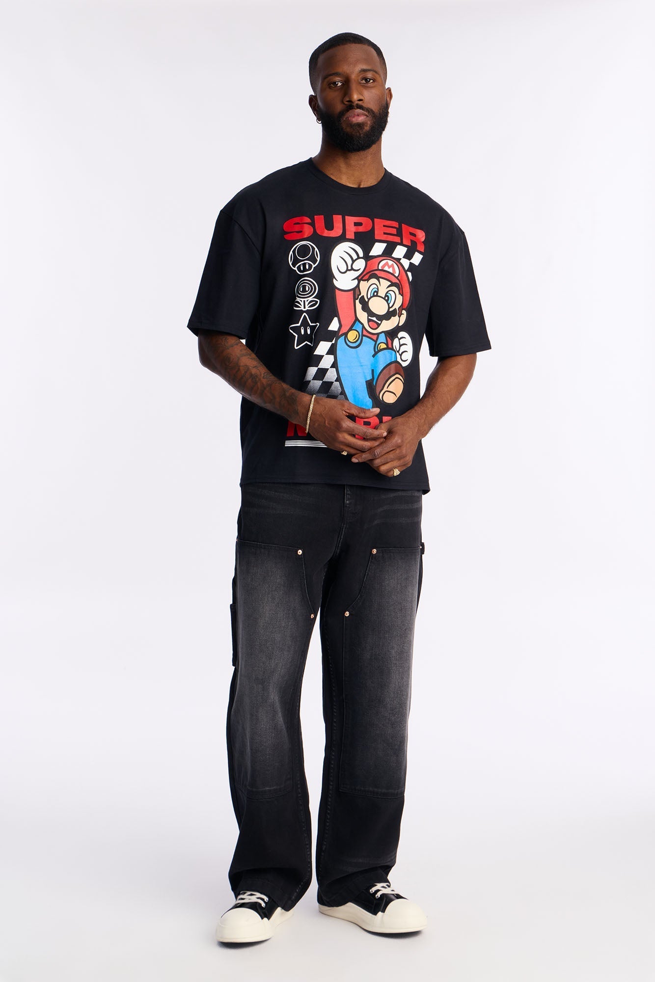 Super Mario Here We Go Boxy Short Sleeve Tee - Black