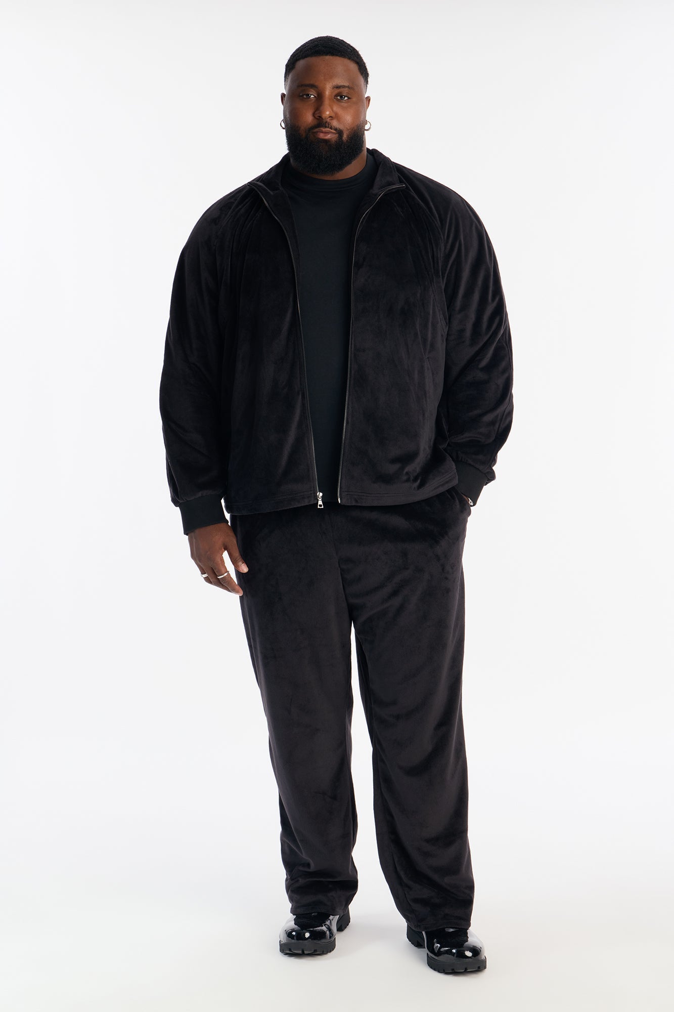 Straight Velour Pant - Black