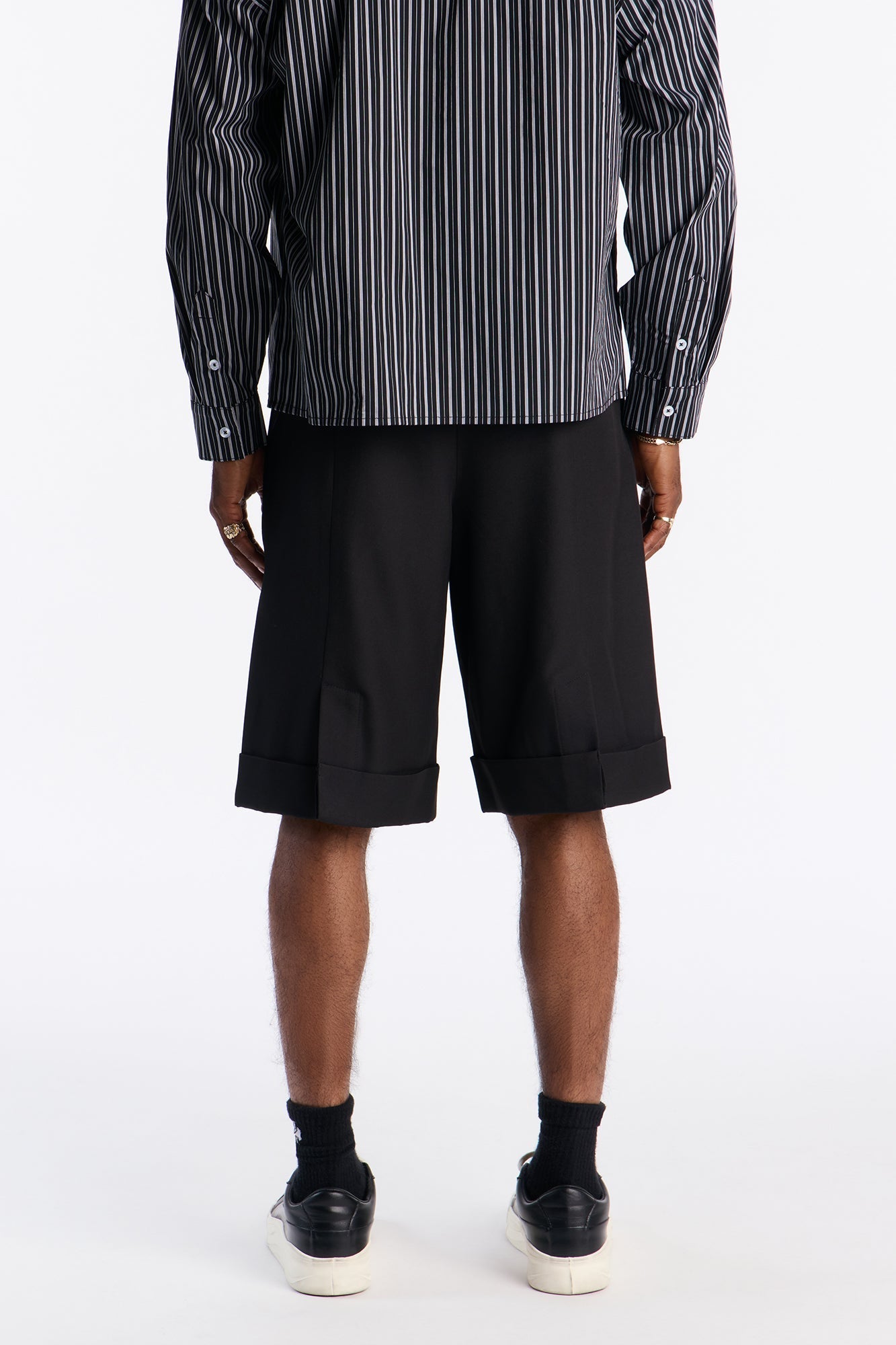 Oversized Exaggerated Slit Cuff Short - Black