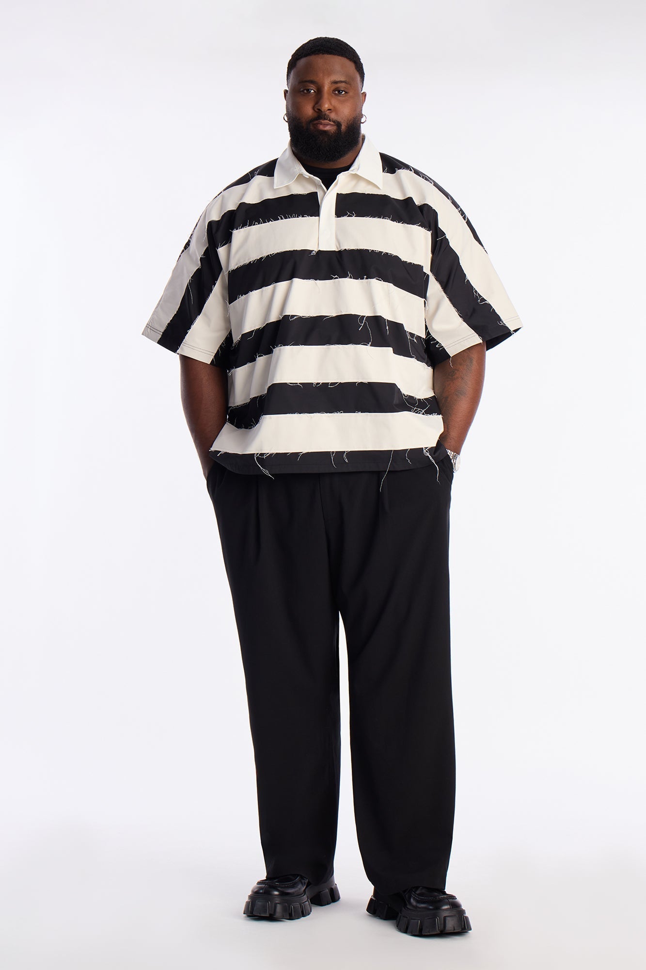 Oversized Frayed Polo Shirt - Black