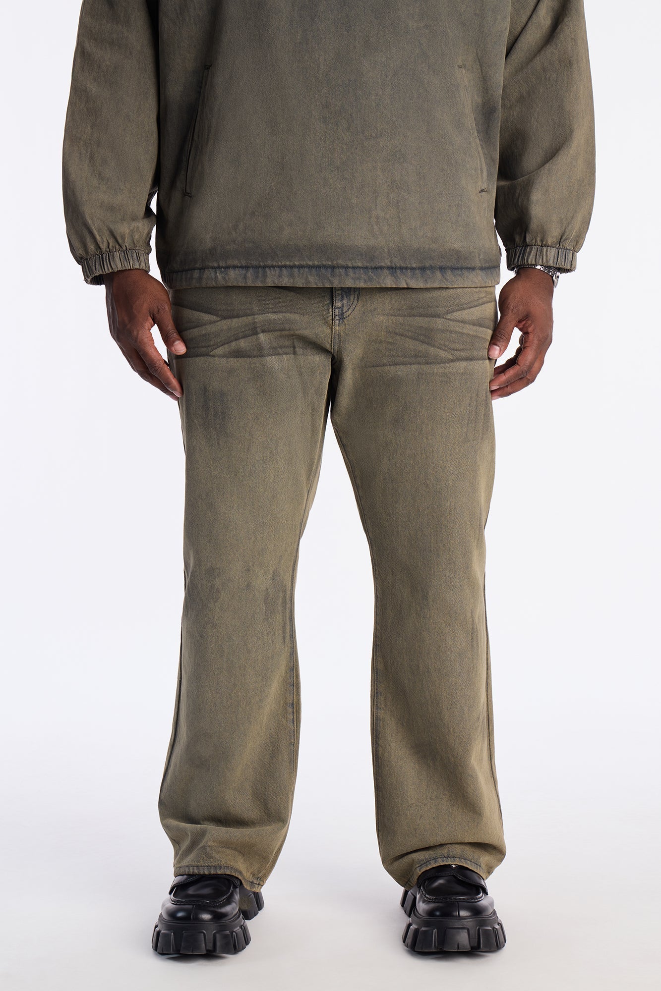 Stacked Slim Flare Dune Jean - Olive
