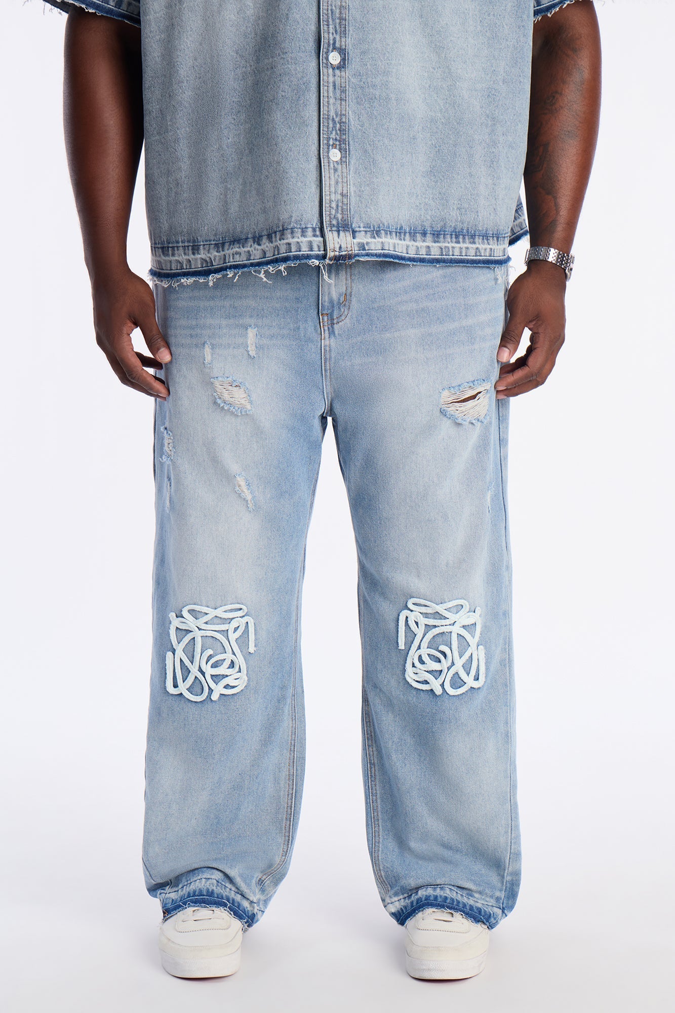 Baggy Coastal Applique Jean - Light Blue Wash