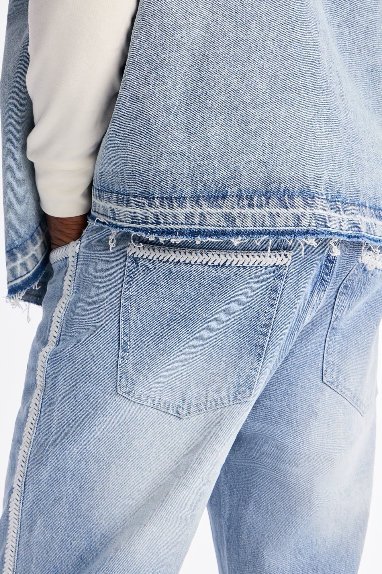 Slim Crochet Jean - Light Blue Wash