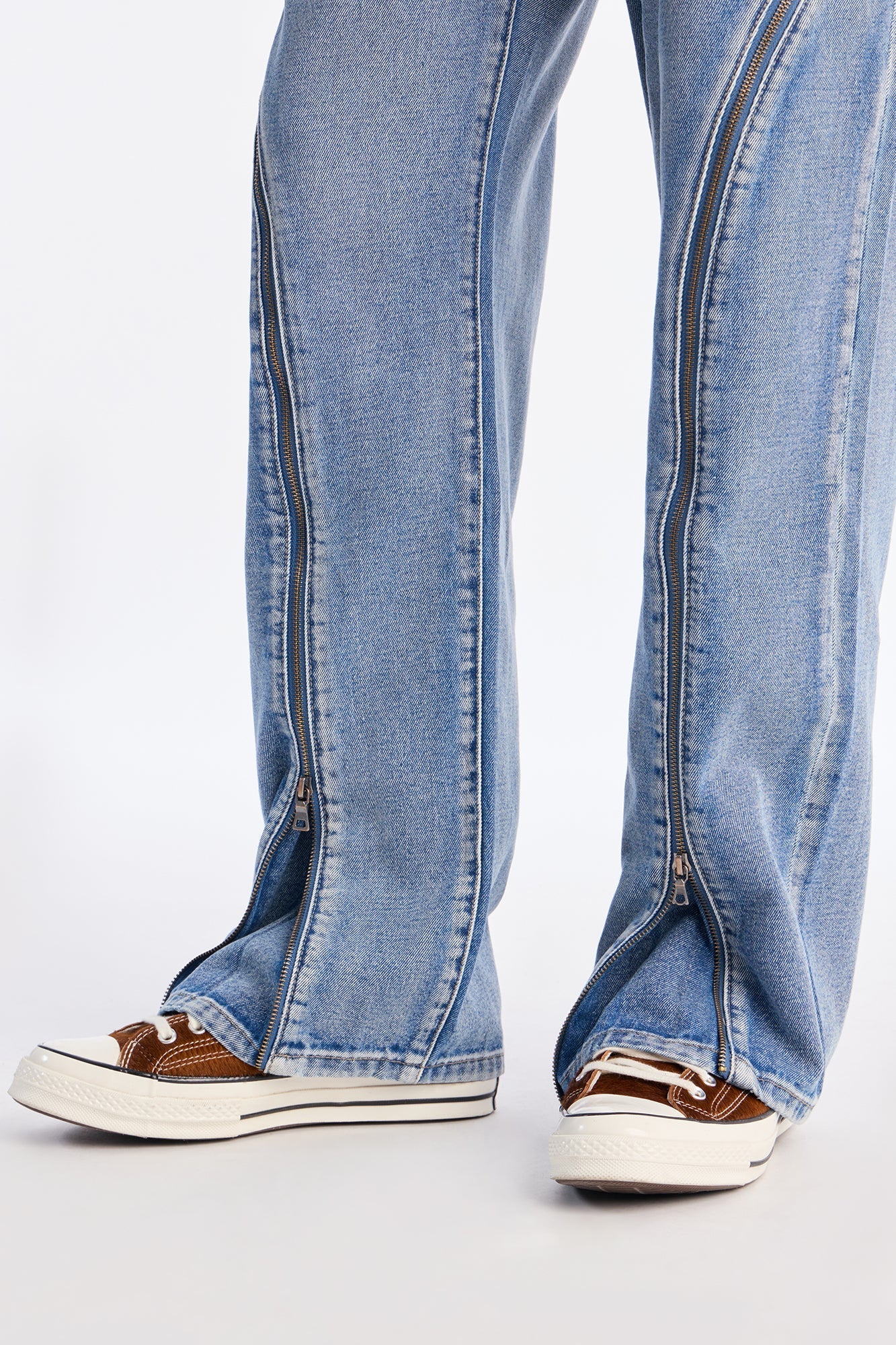 Straight Flare Zip Me Up Jean - Light Blue Wash