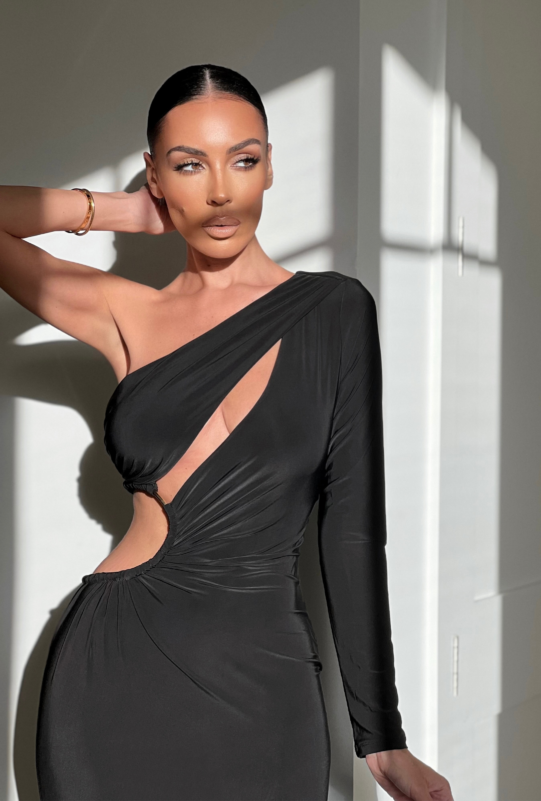 Noir Jorgia Keyhole Dress JLUXLABEL