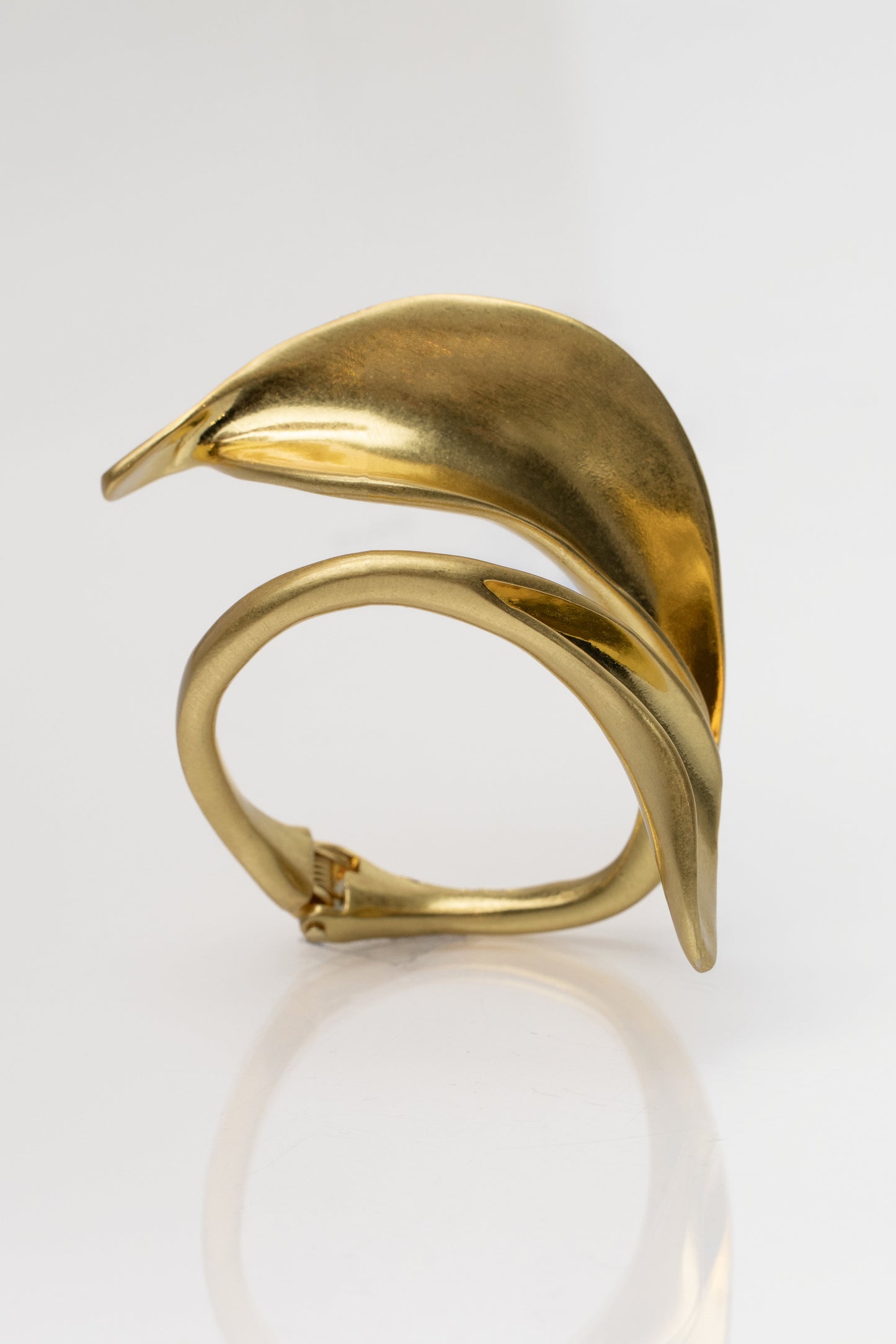 Gold Flora Cuff JLUXLABEL