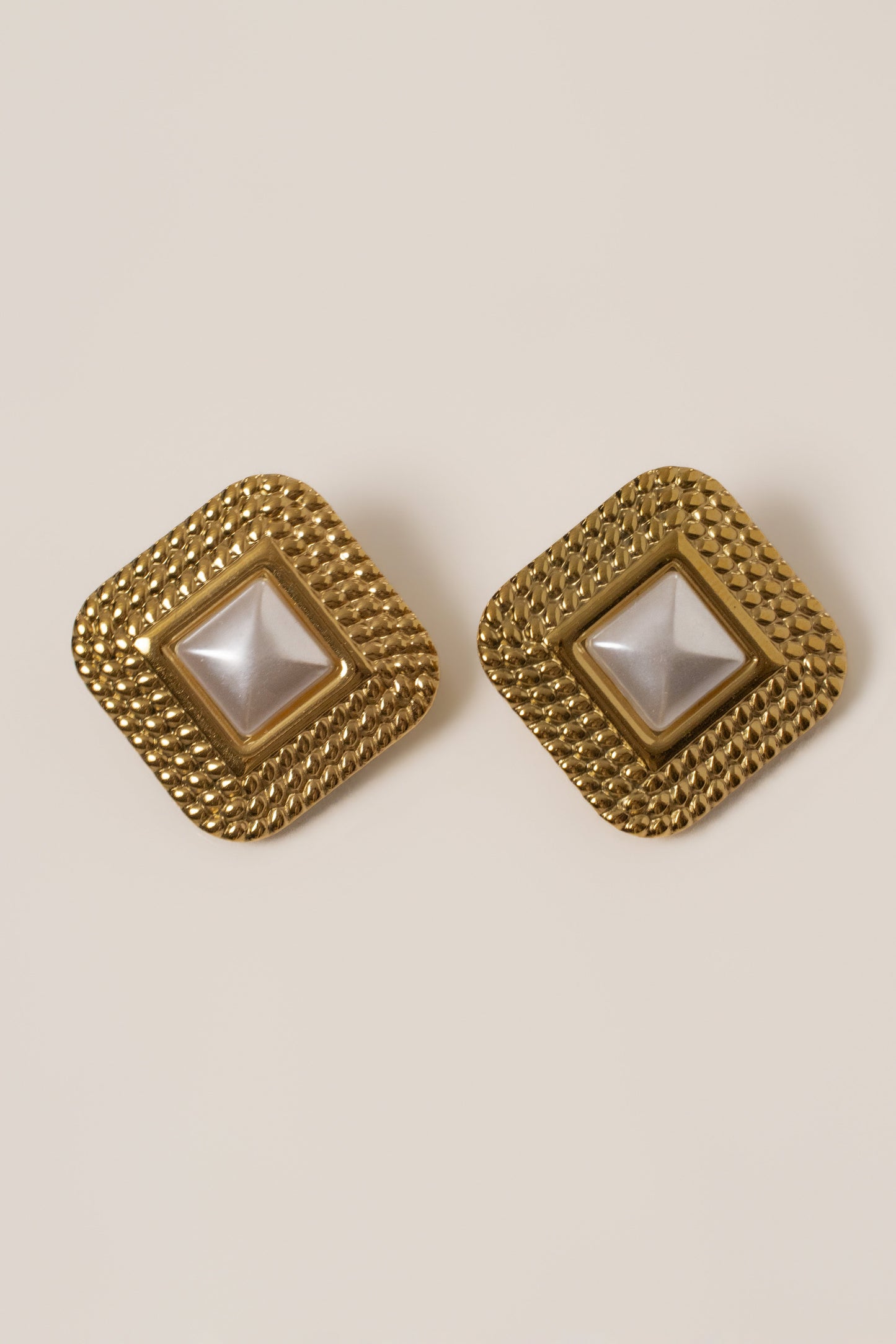 Gold Euro Squared Earrings JLUXLABEL