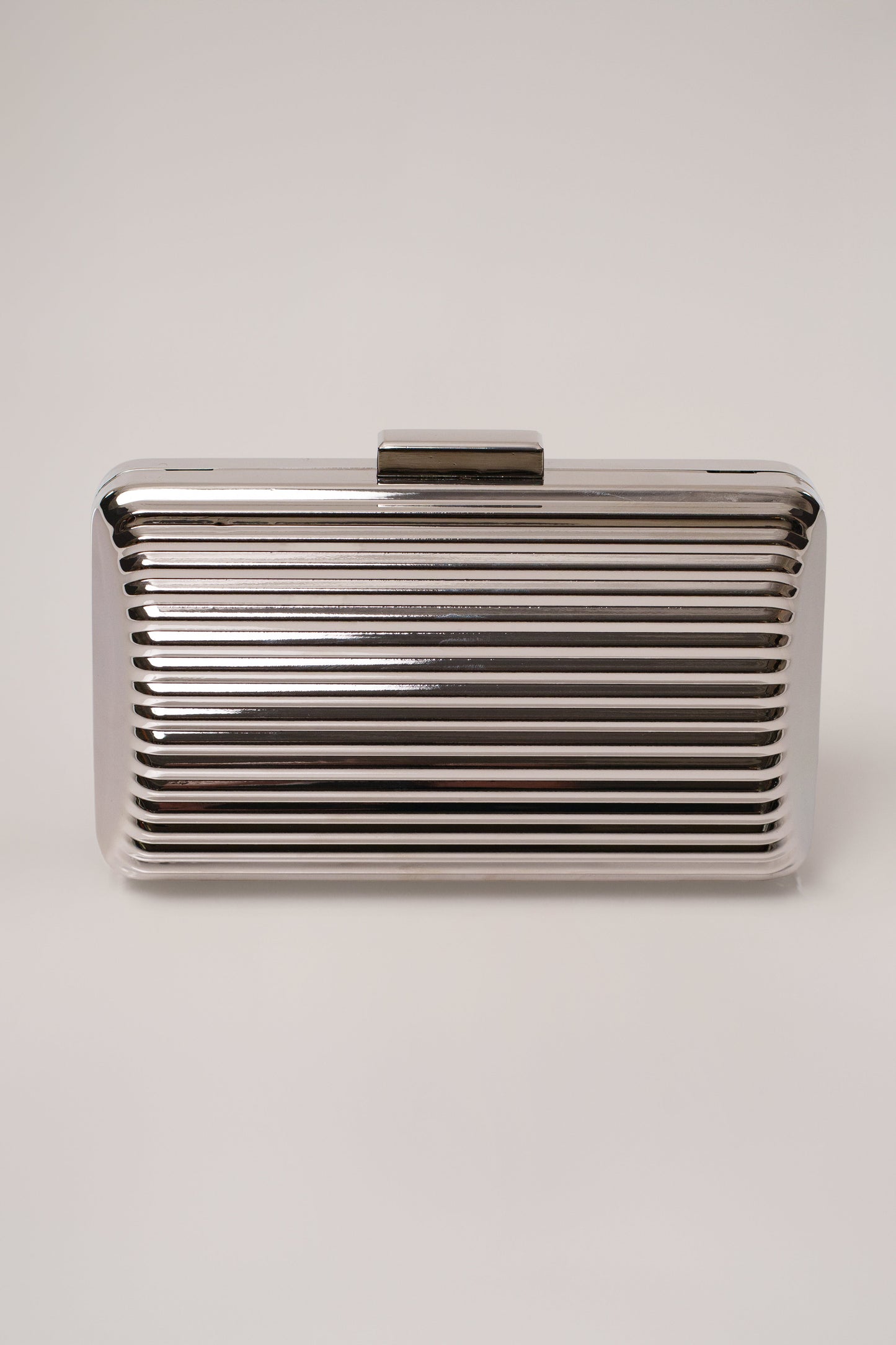 Silver Quinn Metallic Clutch JLUXLABEL