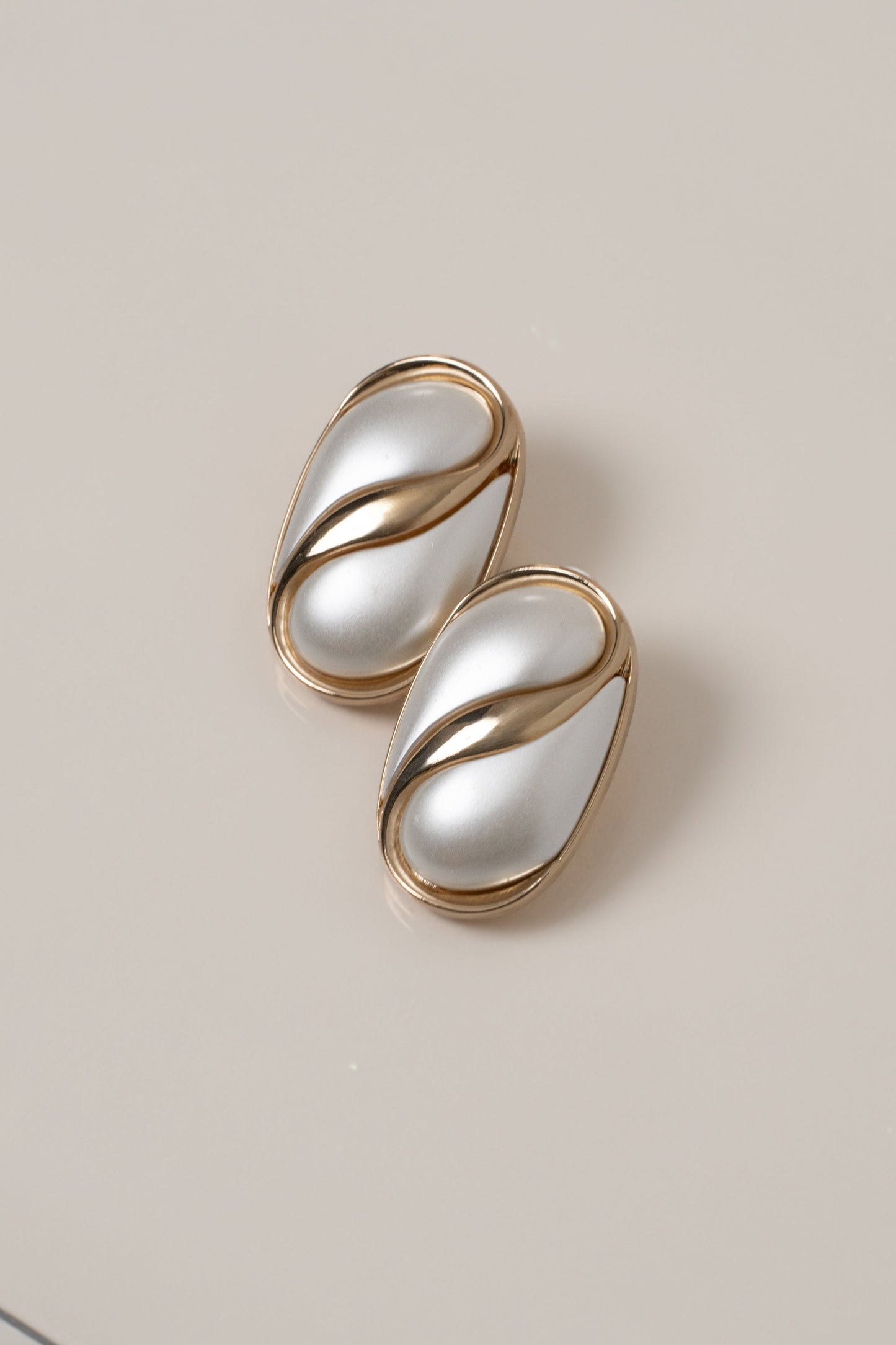 Gold Perla Earrings JLUXLABEL