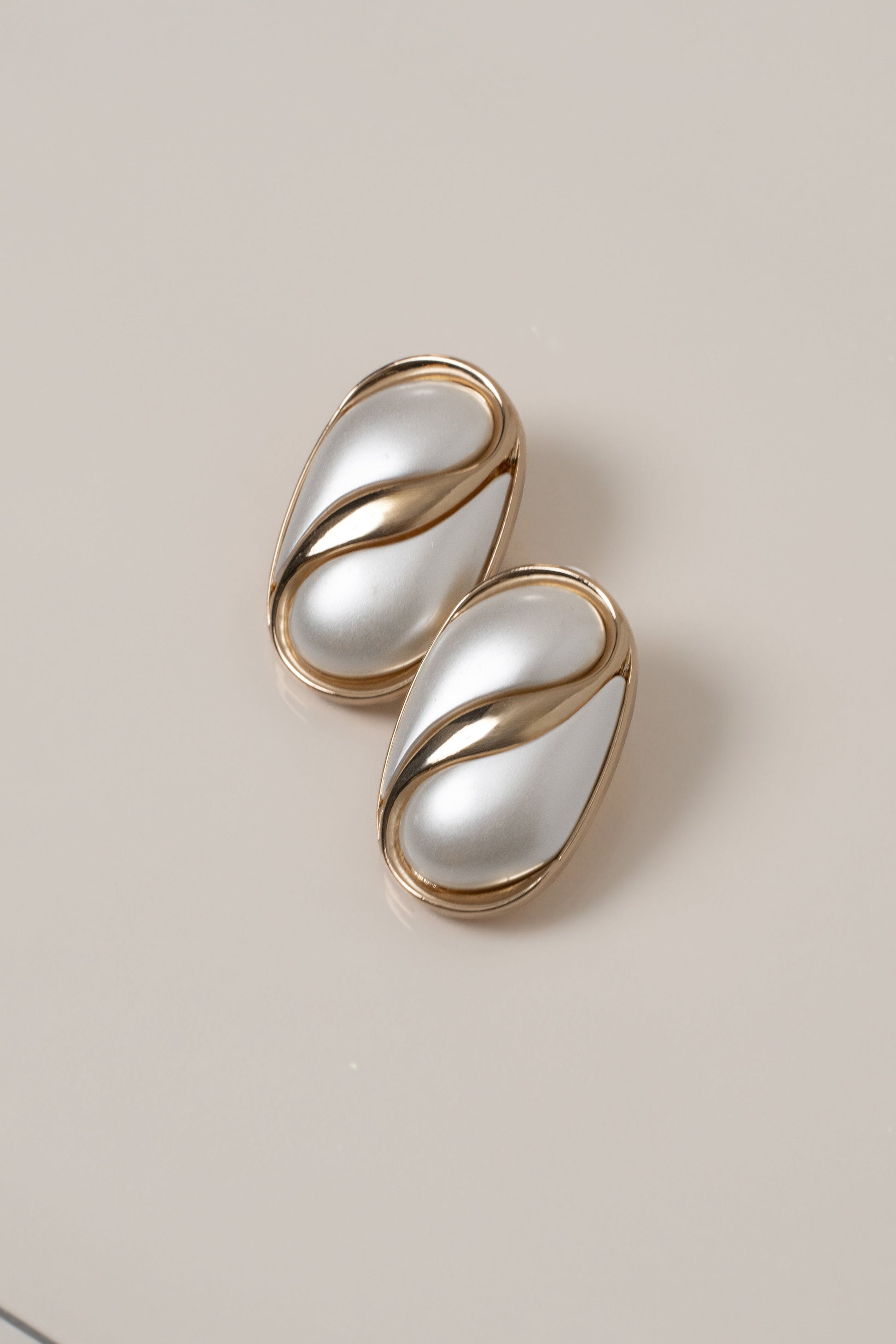 Gold Perla Earrings JLUXLABEL