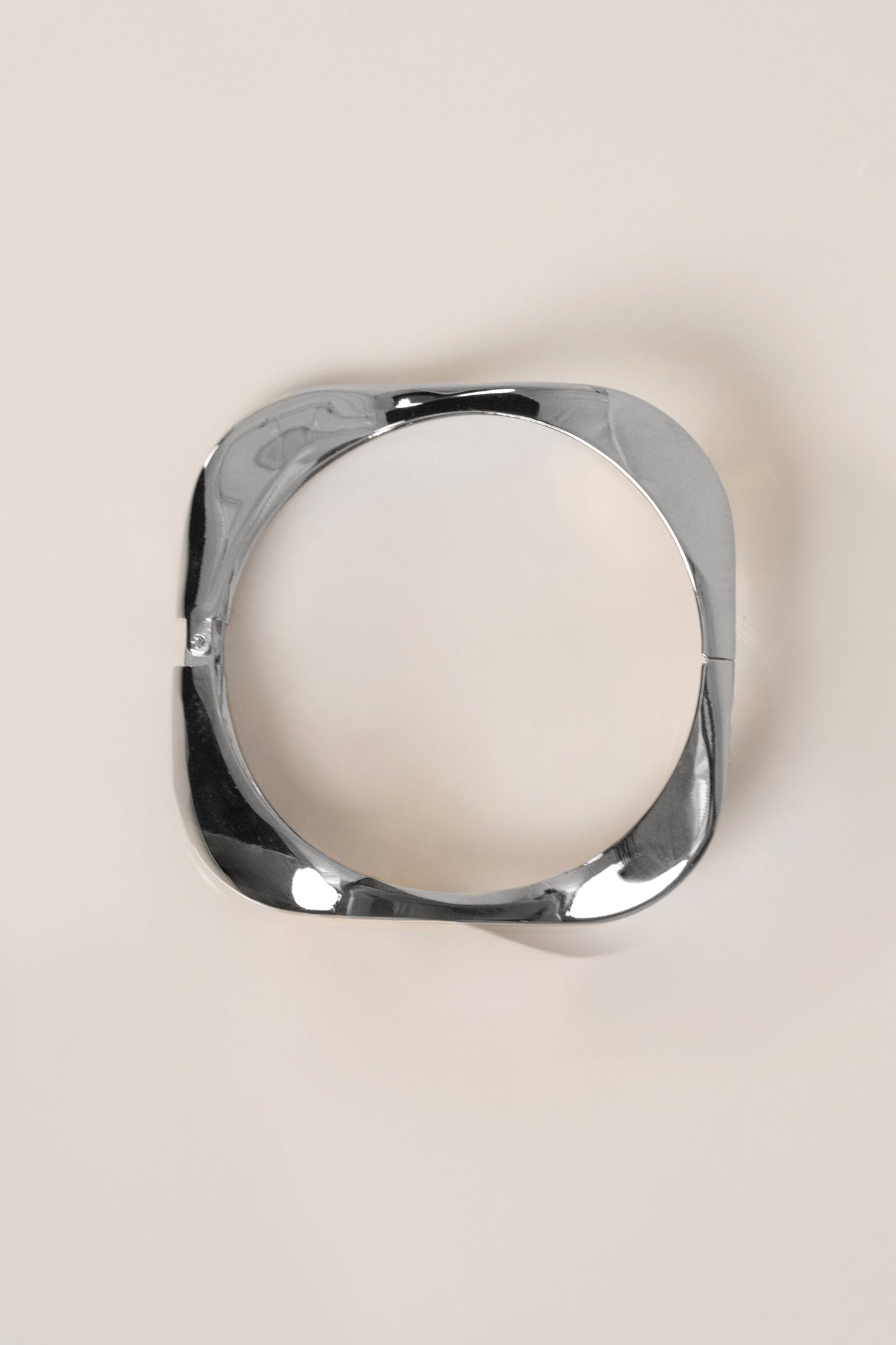 Silver Wavy Hinge Bracelet JLUXLABEL