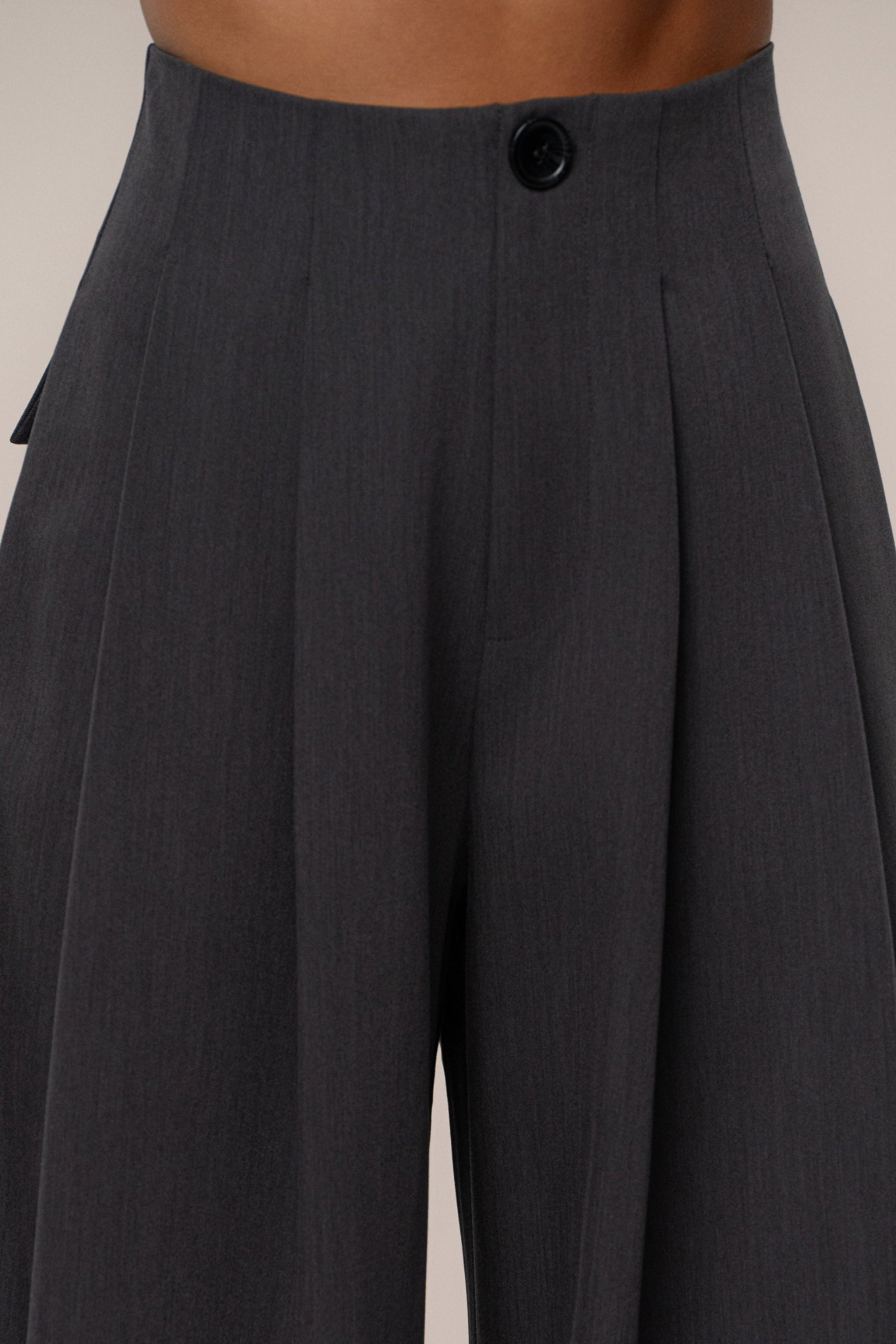 Grey Polished Pleat Trouser JLUXLABEL