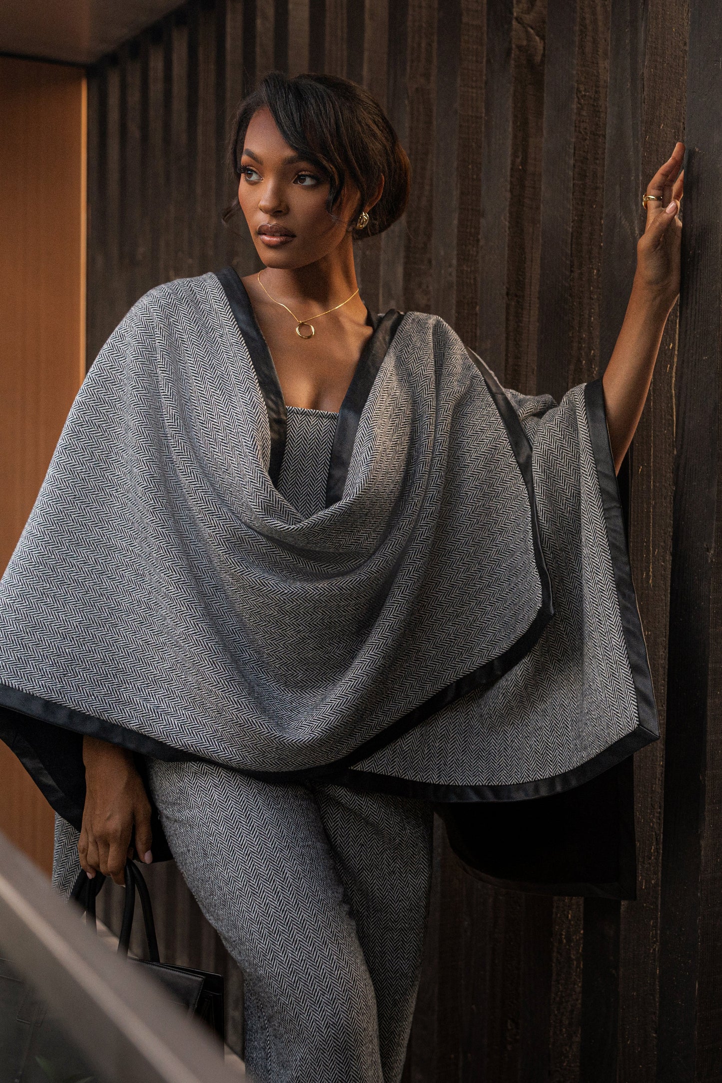 Herringbone Reversible Shawl JLUXLABEL