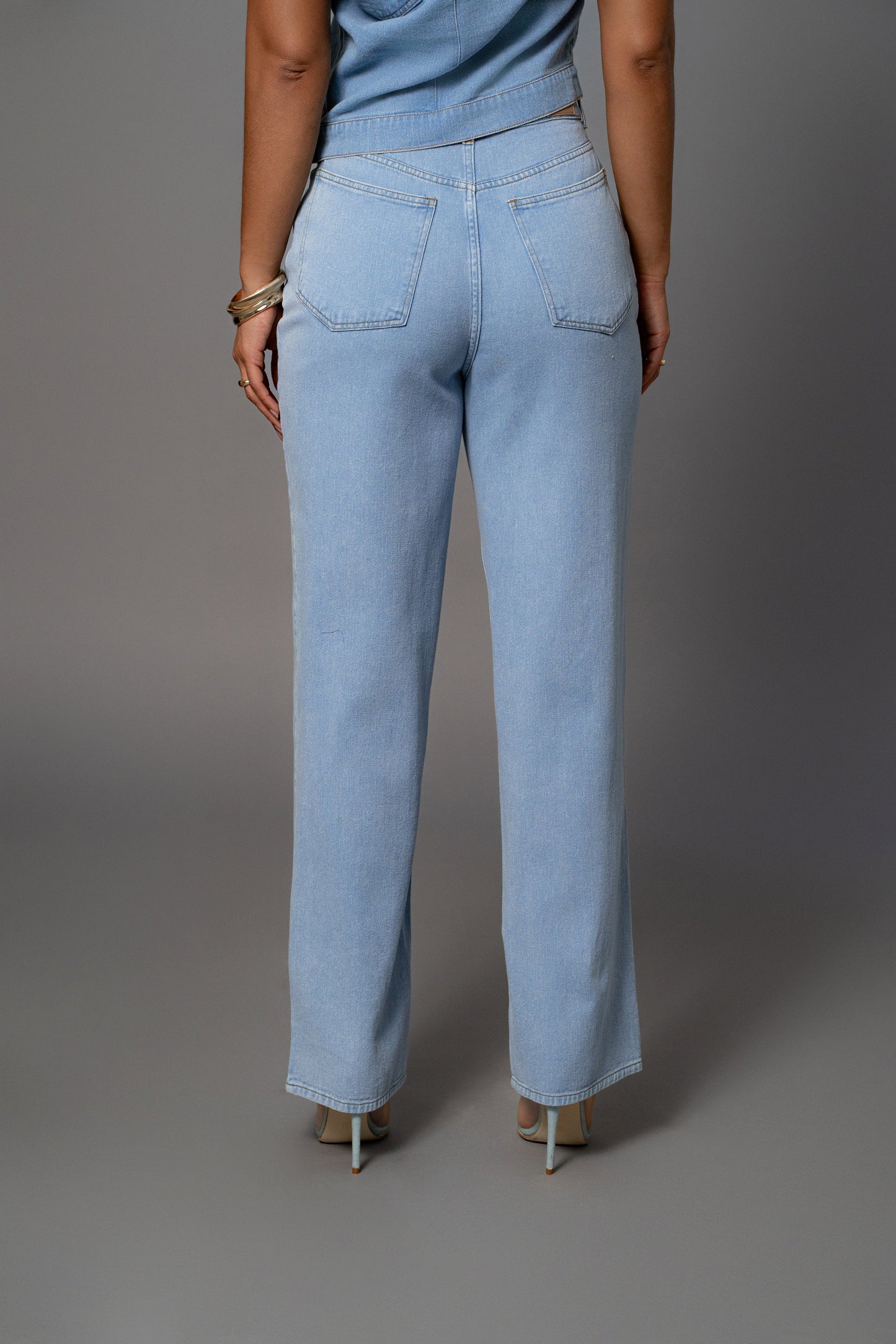Medium Wash Denim Aline Jeans JLUXLABEL