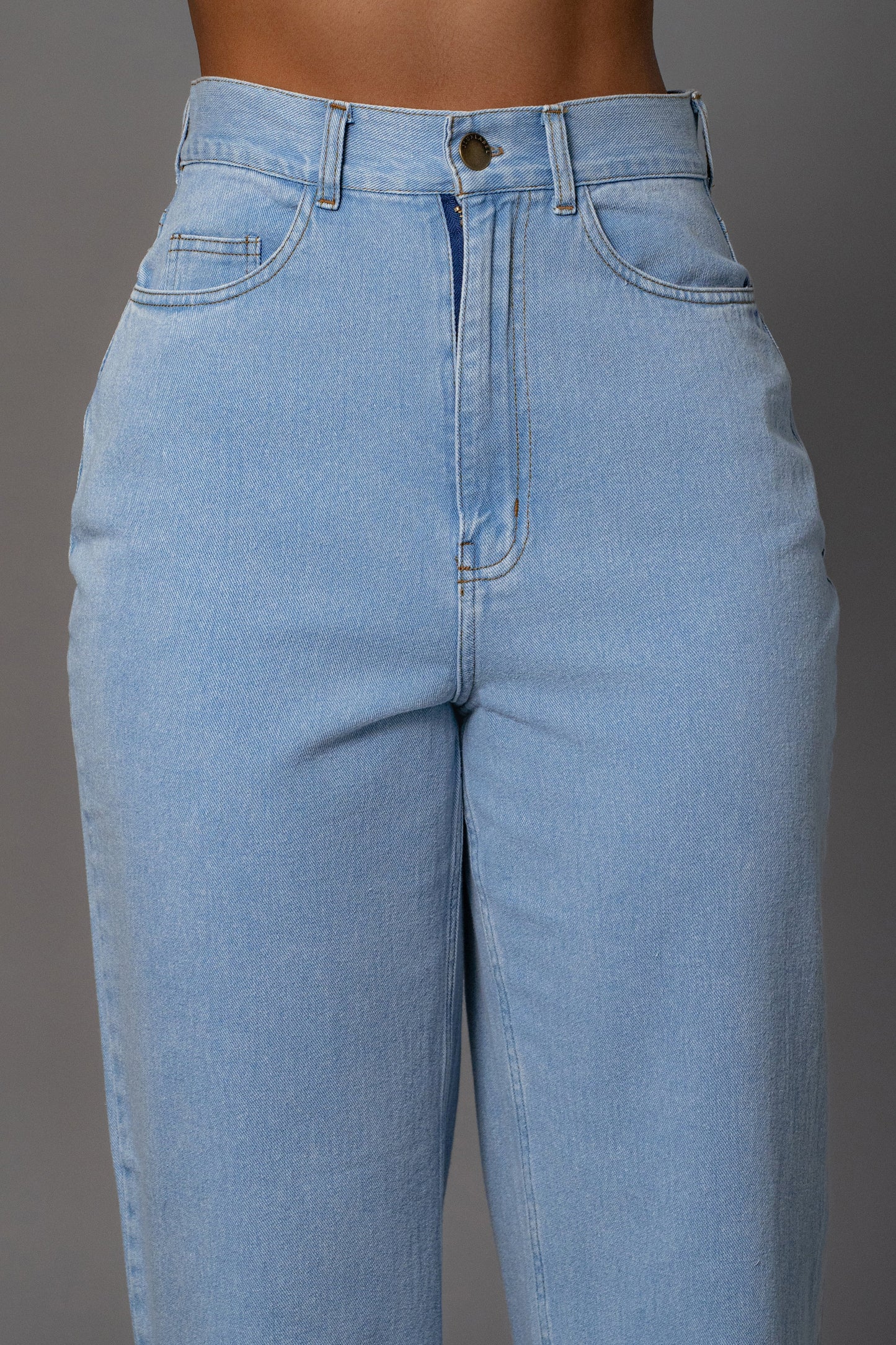 Medium Wash Denim Aline Jeans JLUXLABEL
