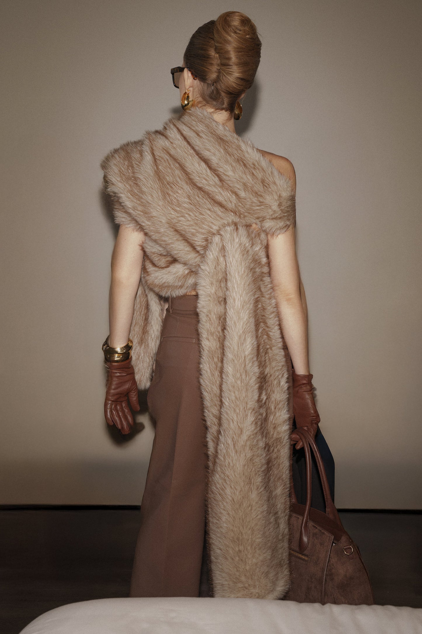 Ivory/Brown Winter Bliss Faux Fur Wrap NEWFASHIONEDGE