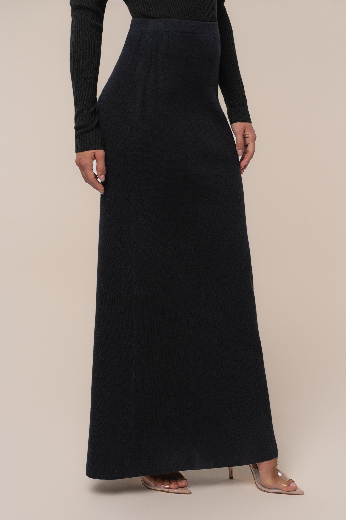 Black London Knit Maxi Skirt JLUXLABEL