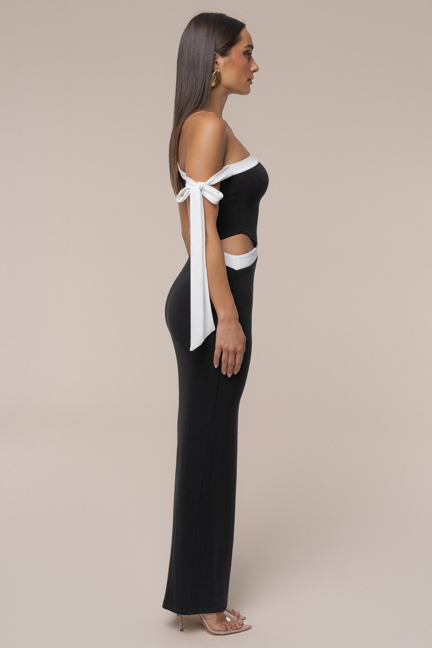 Black Jorden Contrast Maxi Dress JLUXLABEL