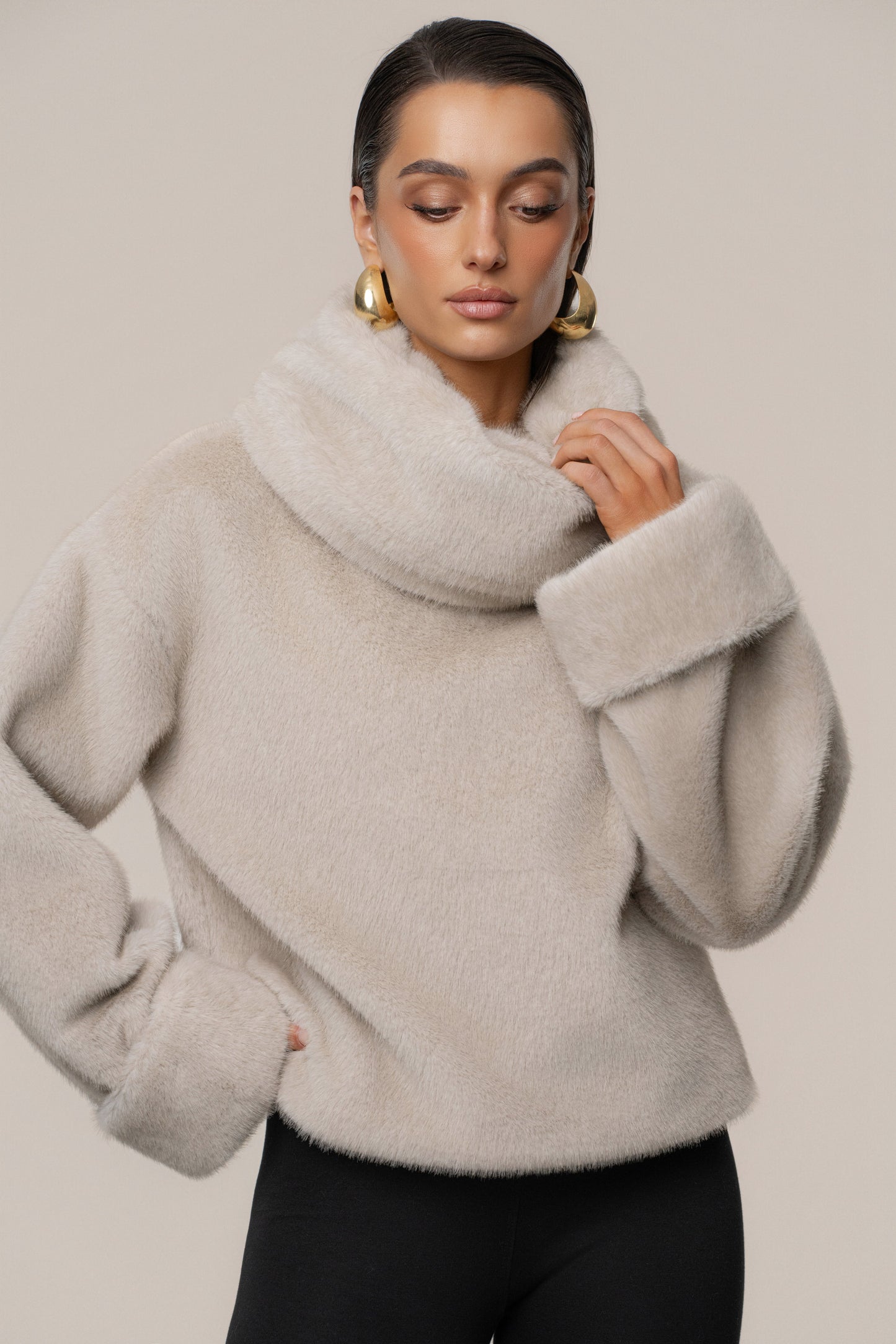 Stone Polished Faux Fur Pullover JLUXLABEL