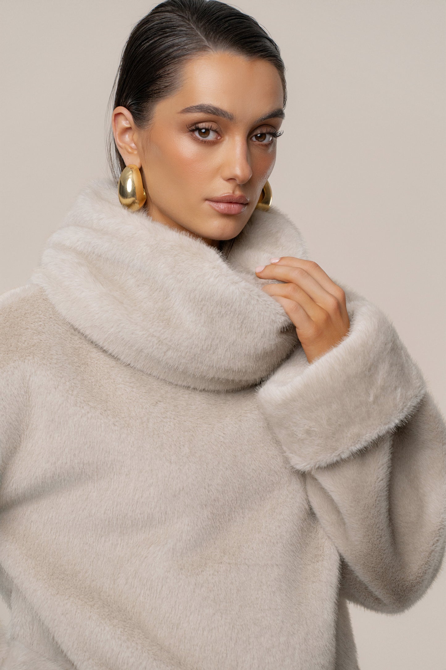 Stone Polished Faux Fur Pullover JLUXLABEL