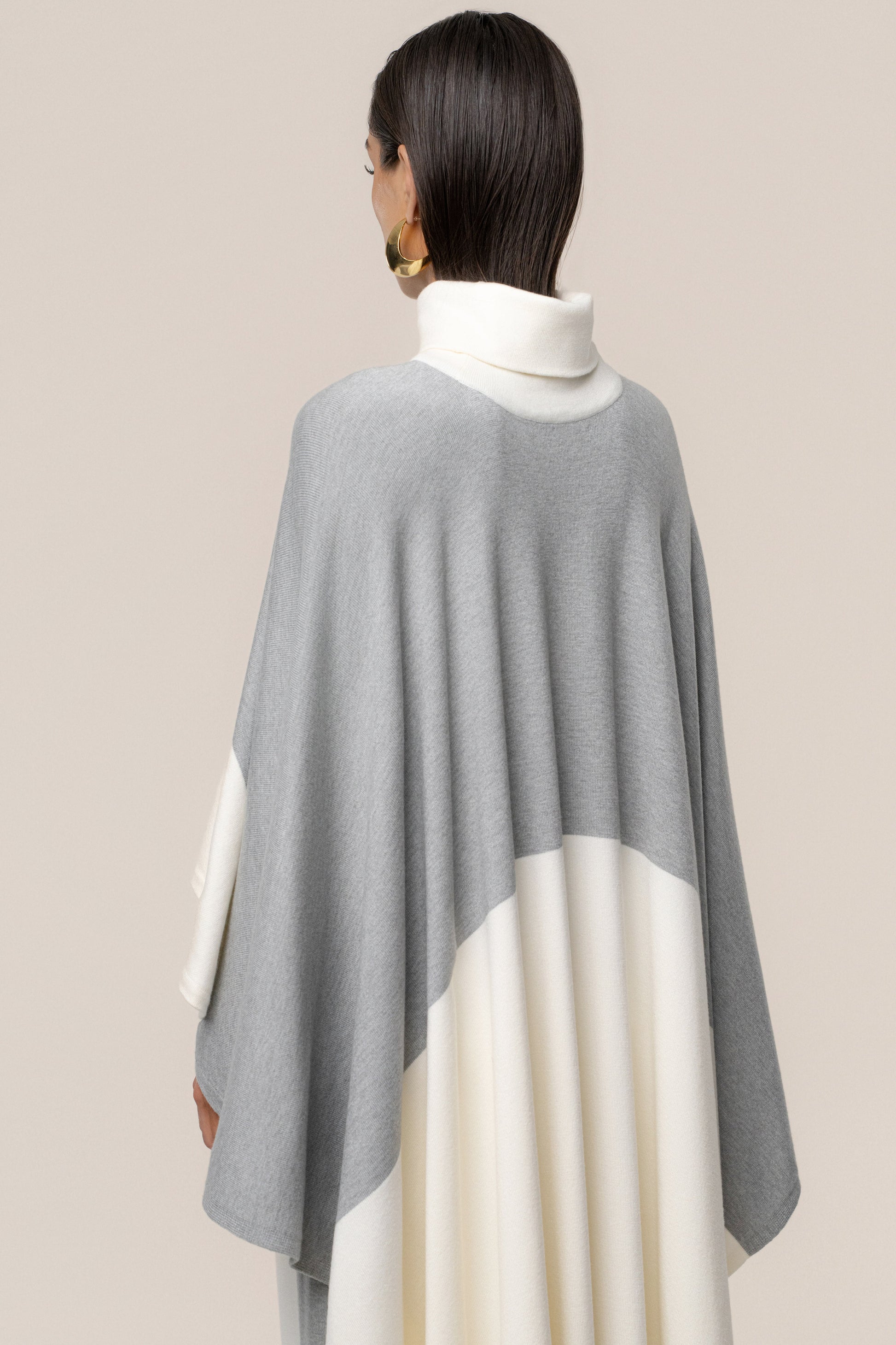Ivory Chasing Fall Contrast Top JLUXLABEL