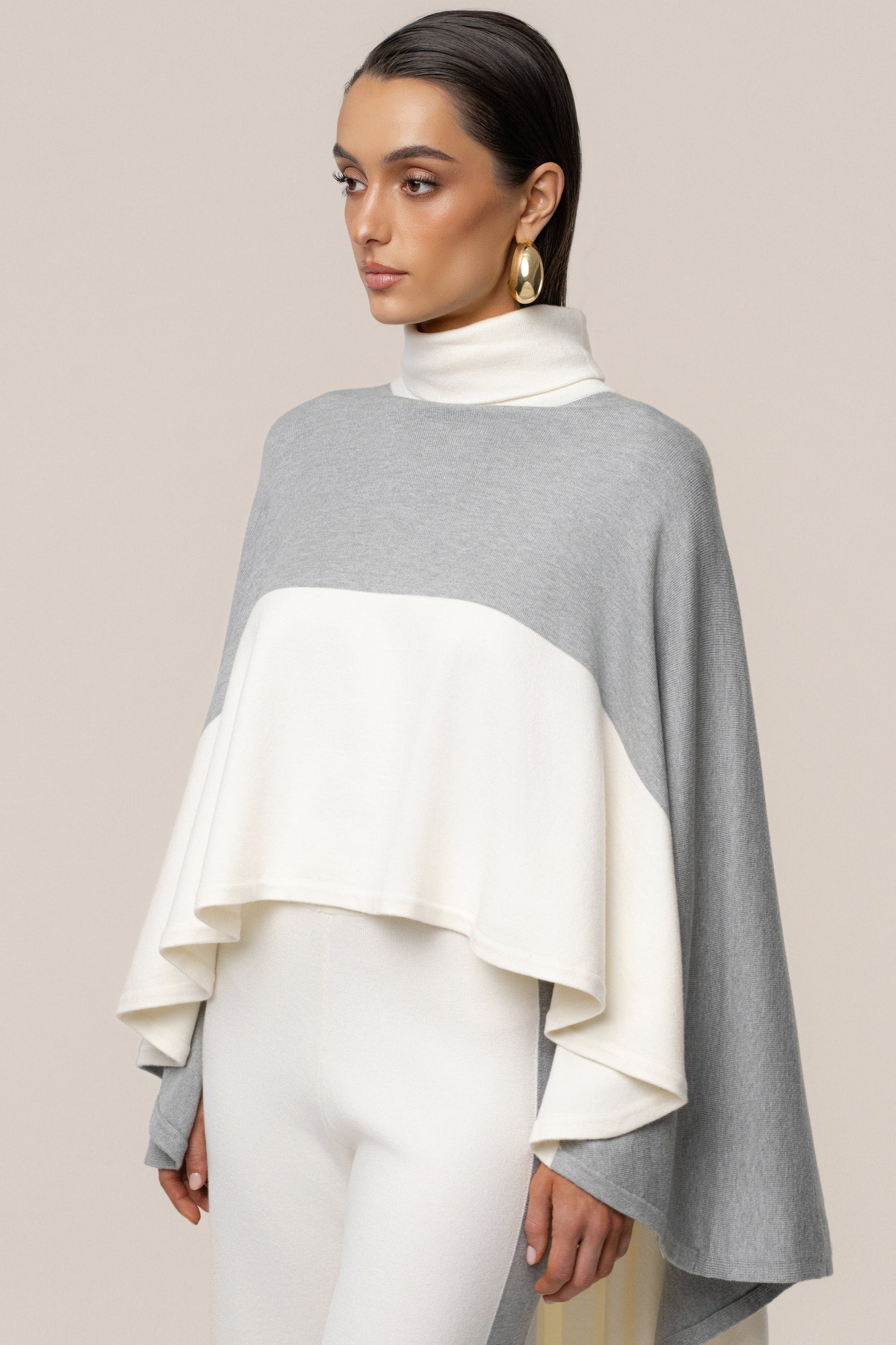 Ivory Chasing Fall Contrast Top JLUXLABEL